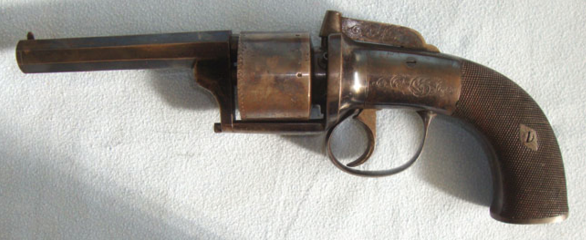 MINT, C1840, English Laird's Patent .44" Bore, Transitional 6 Shot Bar Hammer Percussion Revolver. - Image 3 of 3