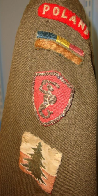 VERY SCARCE, WW2 Era Free Polish Army Uniform Service Dress Tunic With Polish 2nd Corps, - Image 2 of 3