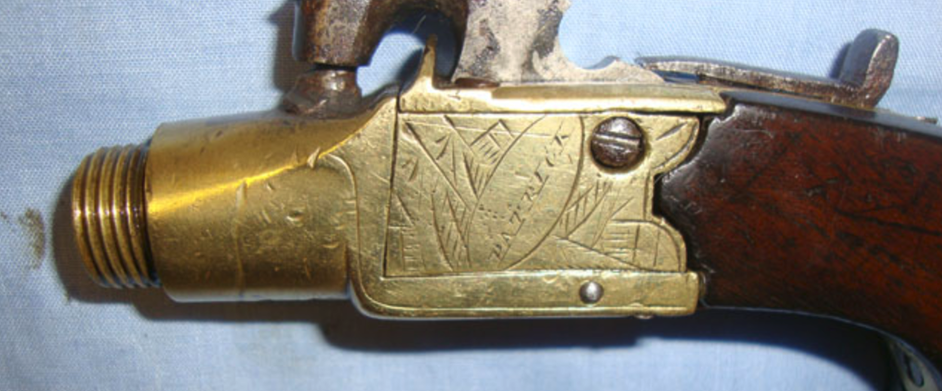 1795-1832 English, .44" Bore, Brass Framed Percussion Pocket Pistol With Screw Off Barrel By Patrick - Image 2 of 3