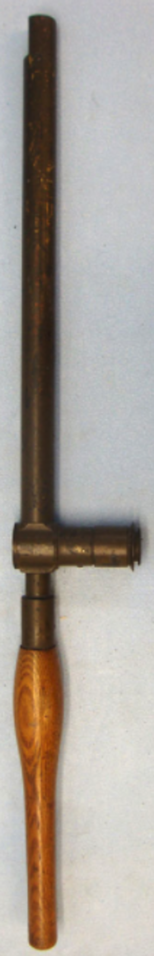 British WW1 1918 MK IX Brass Trench Periscope By R & J Beck Ltd With Screw off Wood Handle.   An