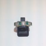 *NEXT BID WINS* 18ct yellow gold Diamond and Emerald 7 stone Eternity Ring Pre-Owned