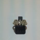 18ct Yellow gold 5 stone marquise shape Diamond ring Pre-Owned