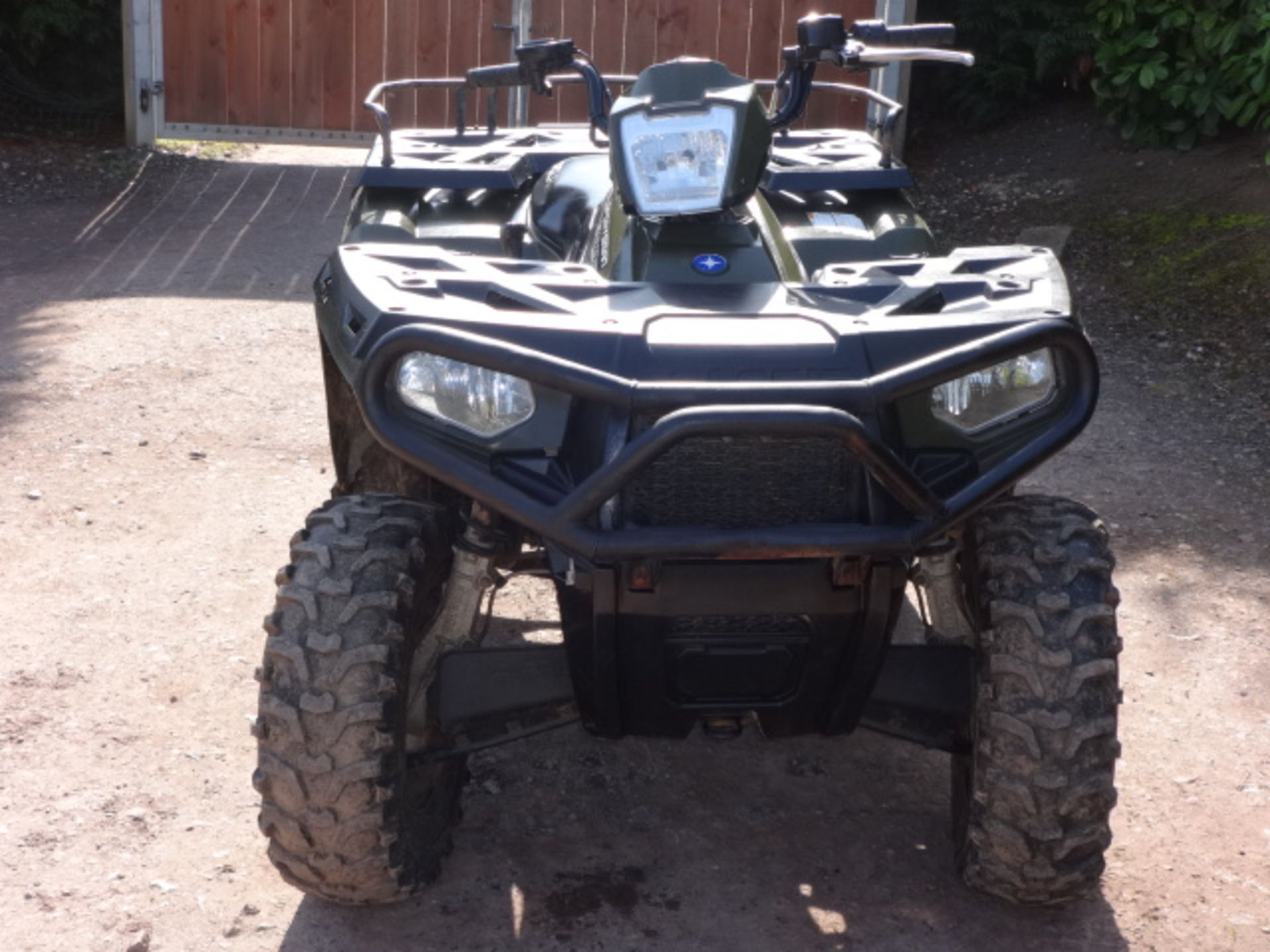 2010 POLARIS SPORTSMAN 800 EFI, SHOWING 1507 HRS Located in Somerset - Image 3 of 3