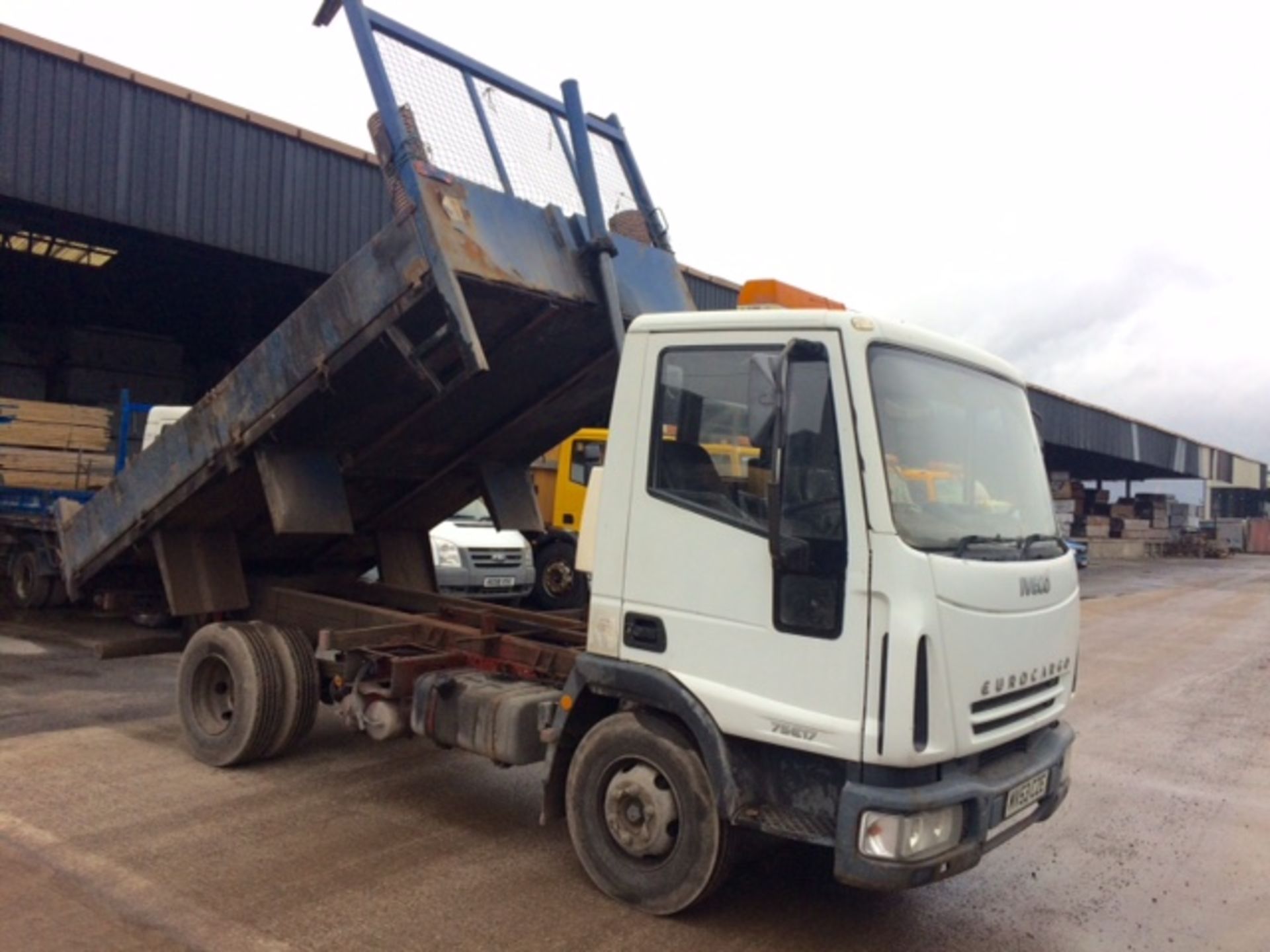 2003 Iveco Eurocargo 75E17 Tipper    1st reg'd - 1/12/2003   7.5 ton GVW   MOT - 30/11/2017   201,