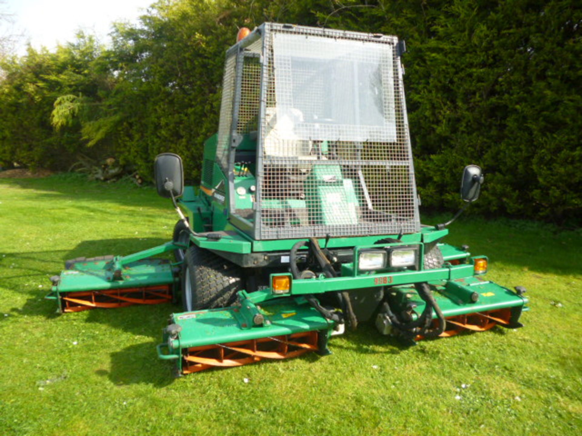 RANSOMES COMMANDER 3520 09 5 GANG MOWER - Image 5 of 6