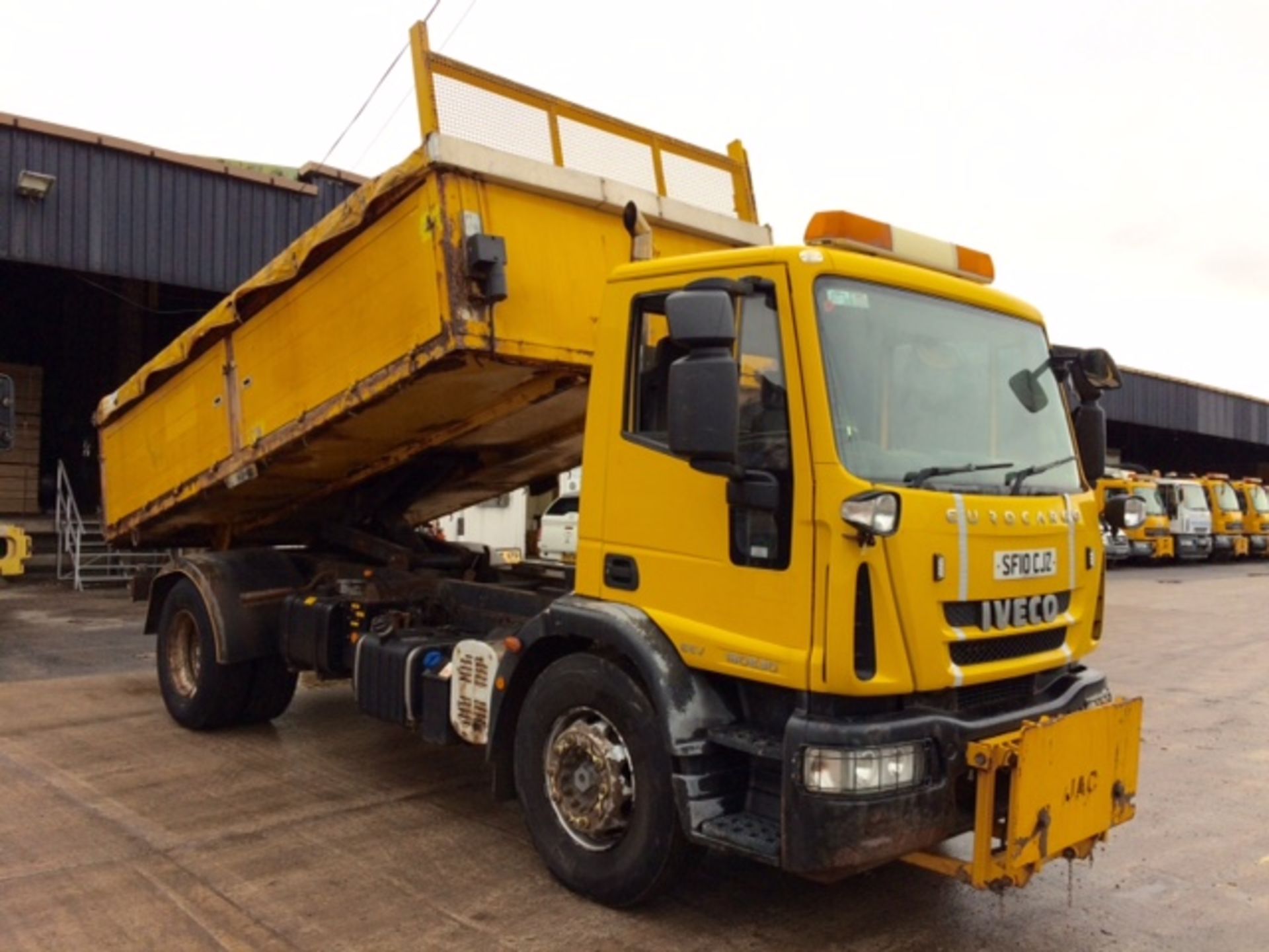 2010 Iveco Eurocargo 180E30 Tipper.   1st reg'd - 2/6/2010   Euro 5   18 ton GVW   134,000 kms   MOT