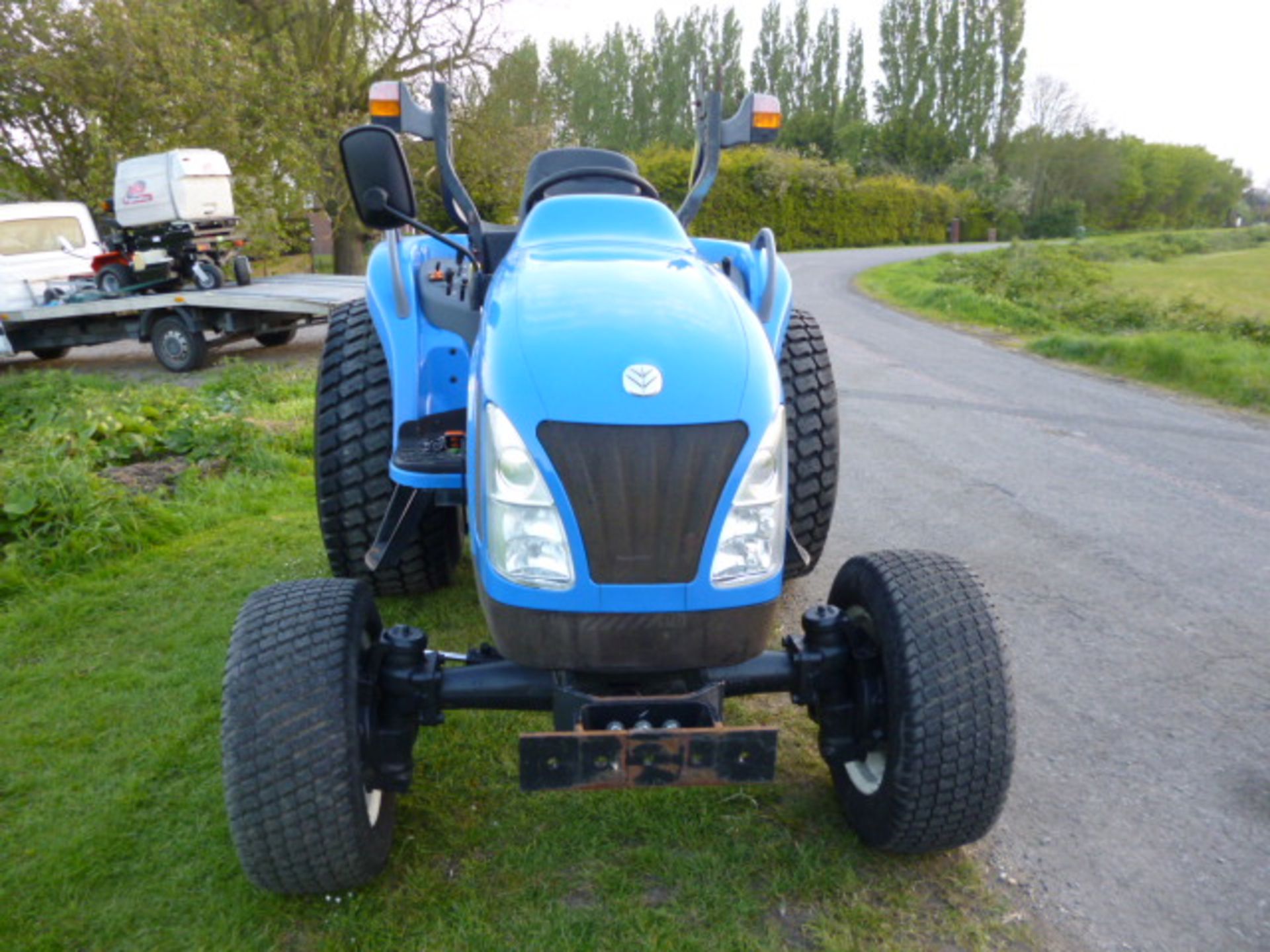 NEW HOLLAND TC40DA COMPACT TRACTOR - Image 6 of 6