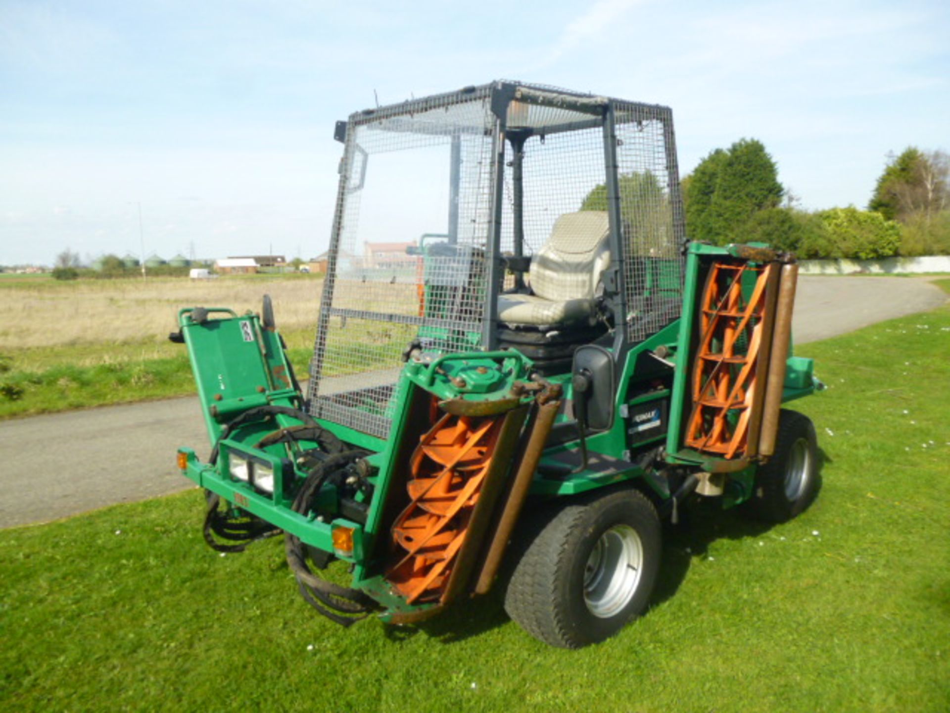 RANSOMES COMMANDER 3520 09 5 GANG MOWER - Image 2 of 6