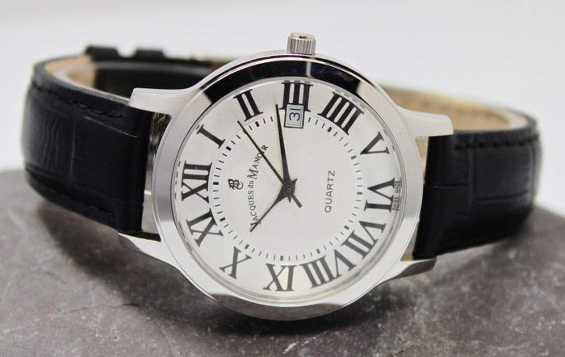 Jacques Du Manoir Swiss made gentleman's watch the features of this watch include stainless steel