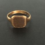 9CT GOLD HALLMARKED SIGNET RING. With blank cartouche. Size K. The hammer price includes free