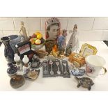 Parcel of 34 Vintage & Retro Collectable Items Includes Wade, Beswick & Wedgwood No Reserve