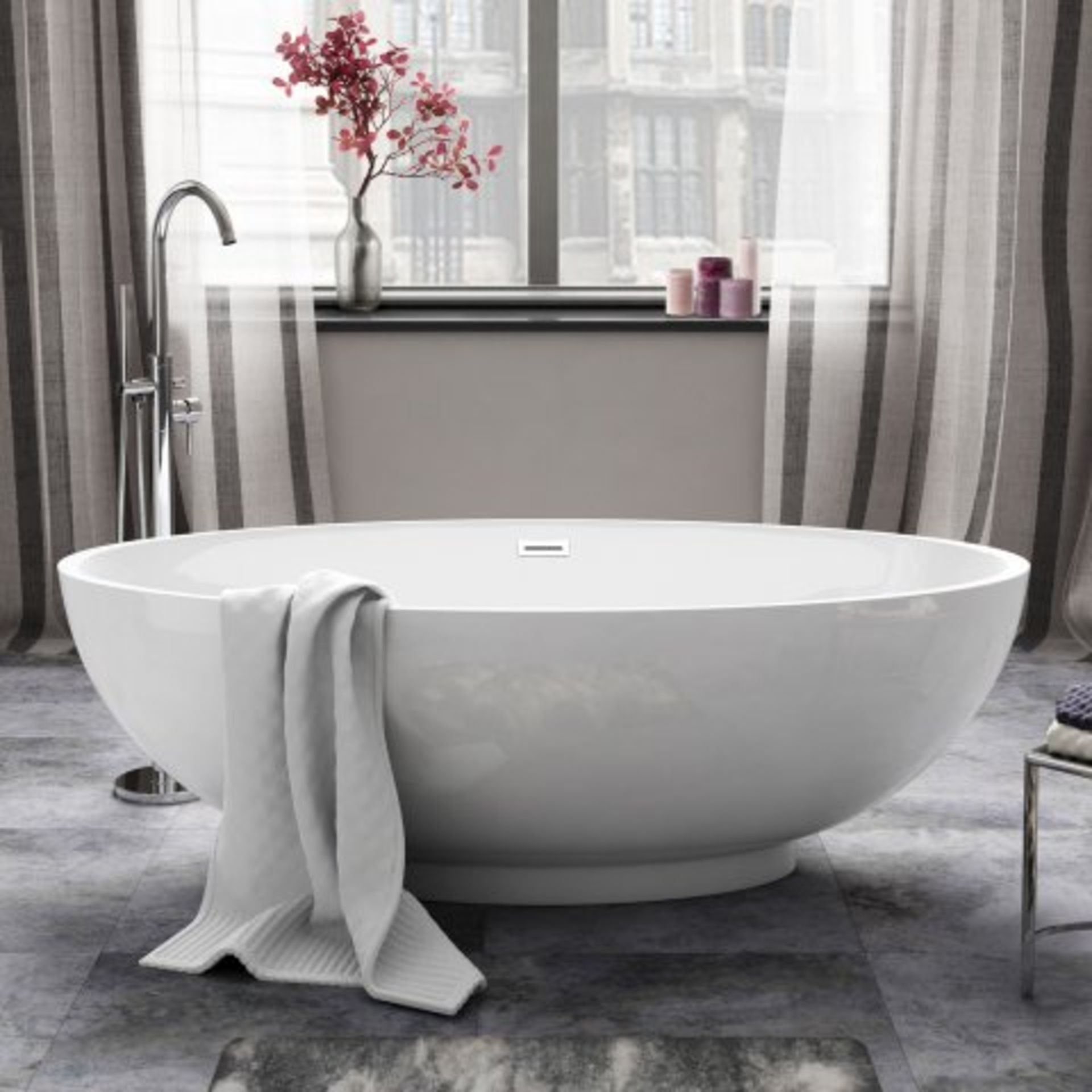 (23) 1685x800mm Alexandra Freestanding Bath. RRP £1,499. Room To Share If you are looking for a bath