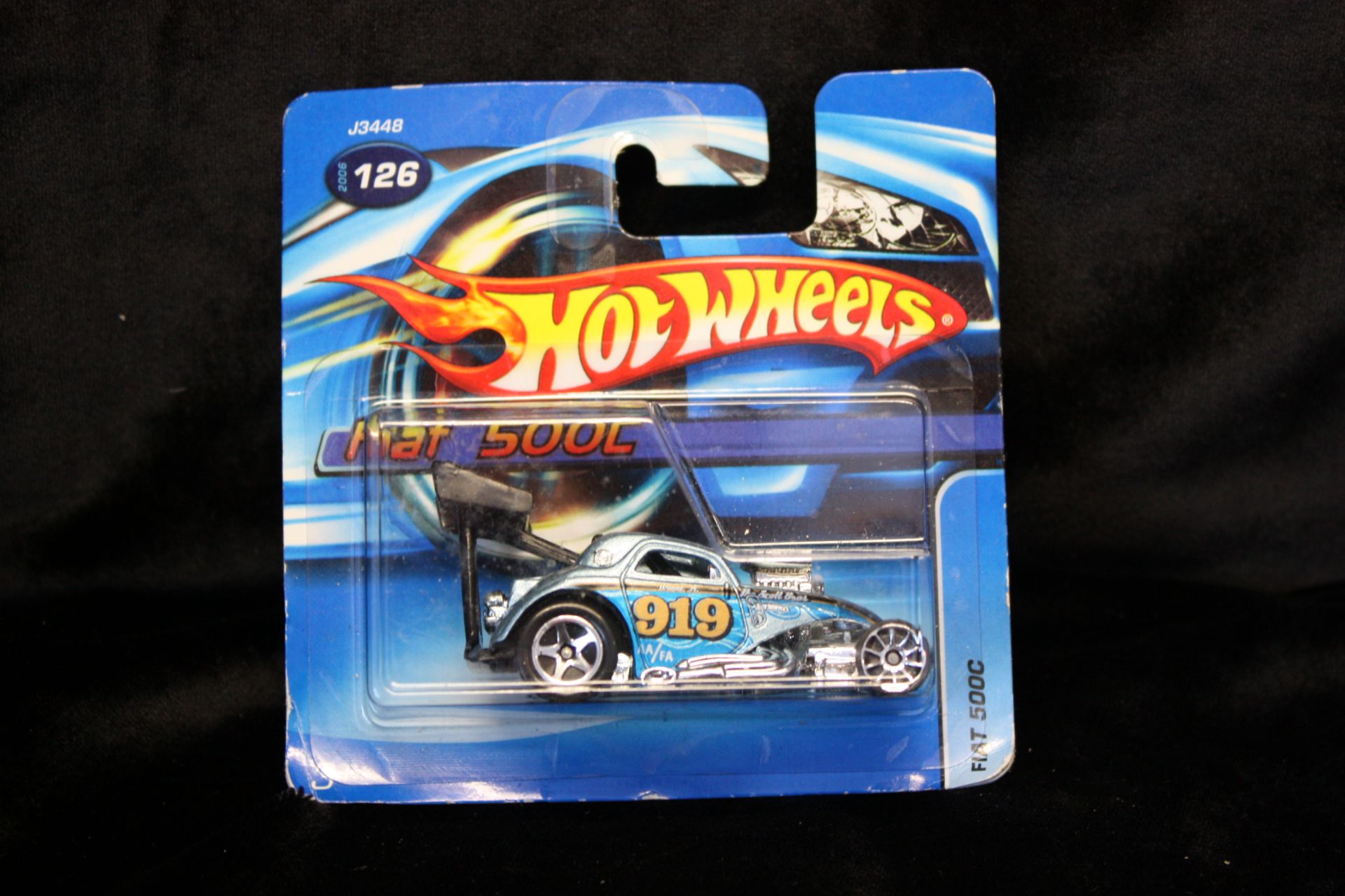 Hot Wheels Fiat 500C. Model is part of an old private collection - All items are sealed & unopened -