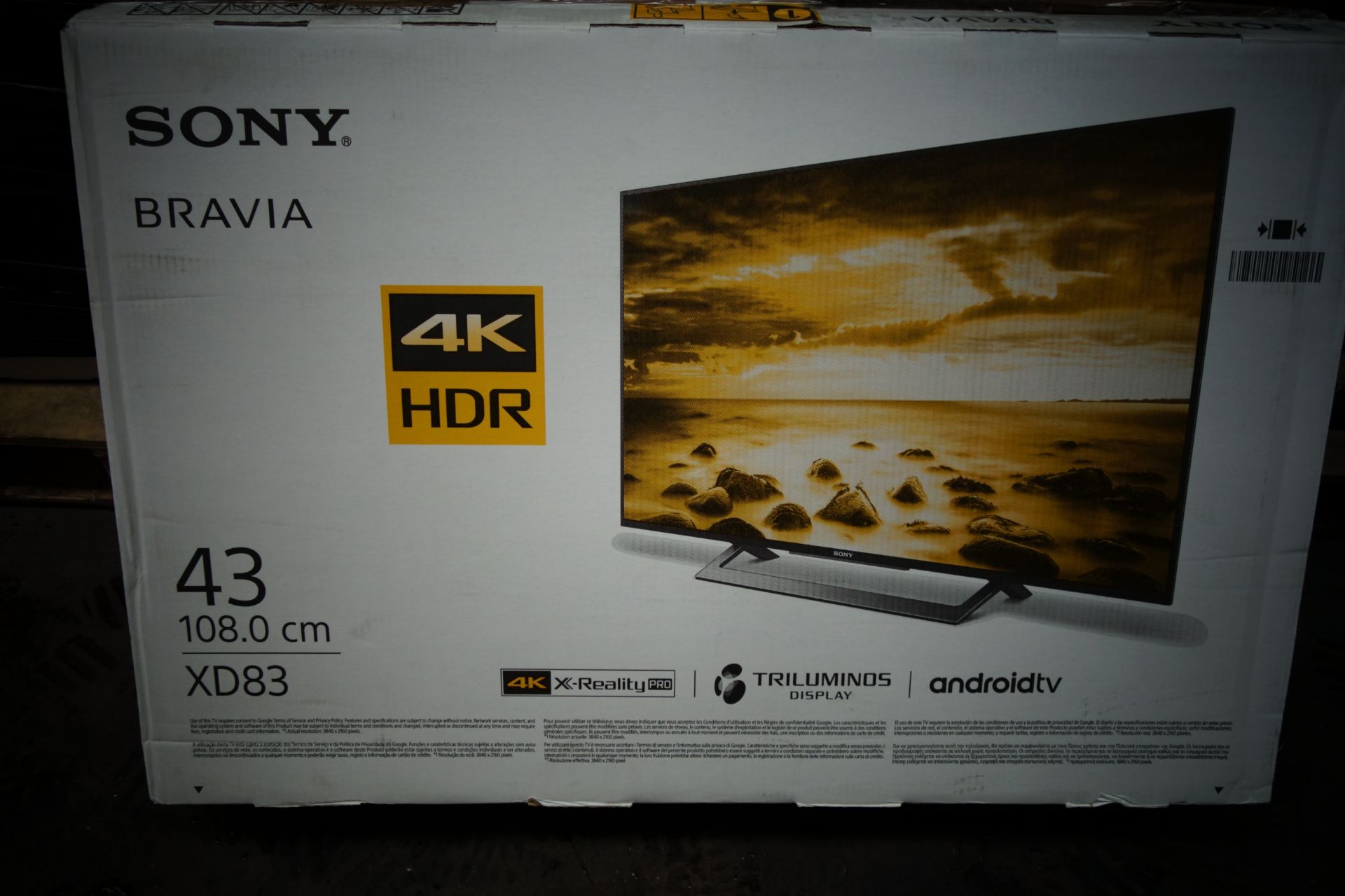 (T22) SONY BRAVIA KD43XD8305BU Smart 4K Ultra HD HDR 43" LED TV. RRP £749. 4K HDR technology