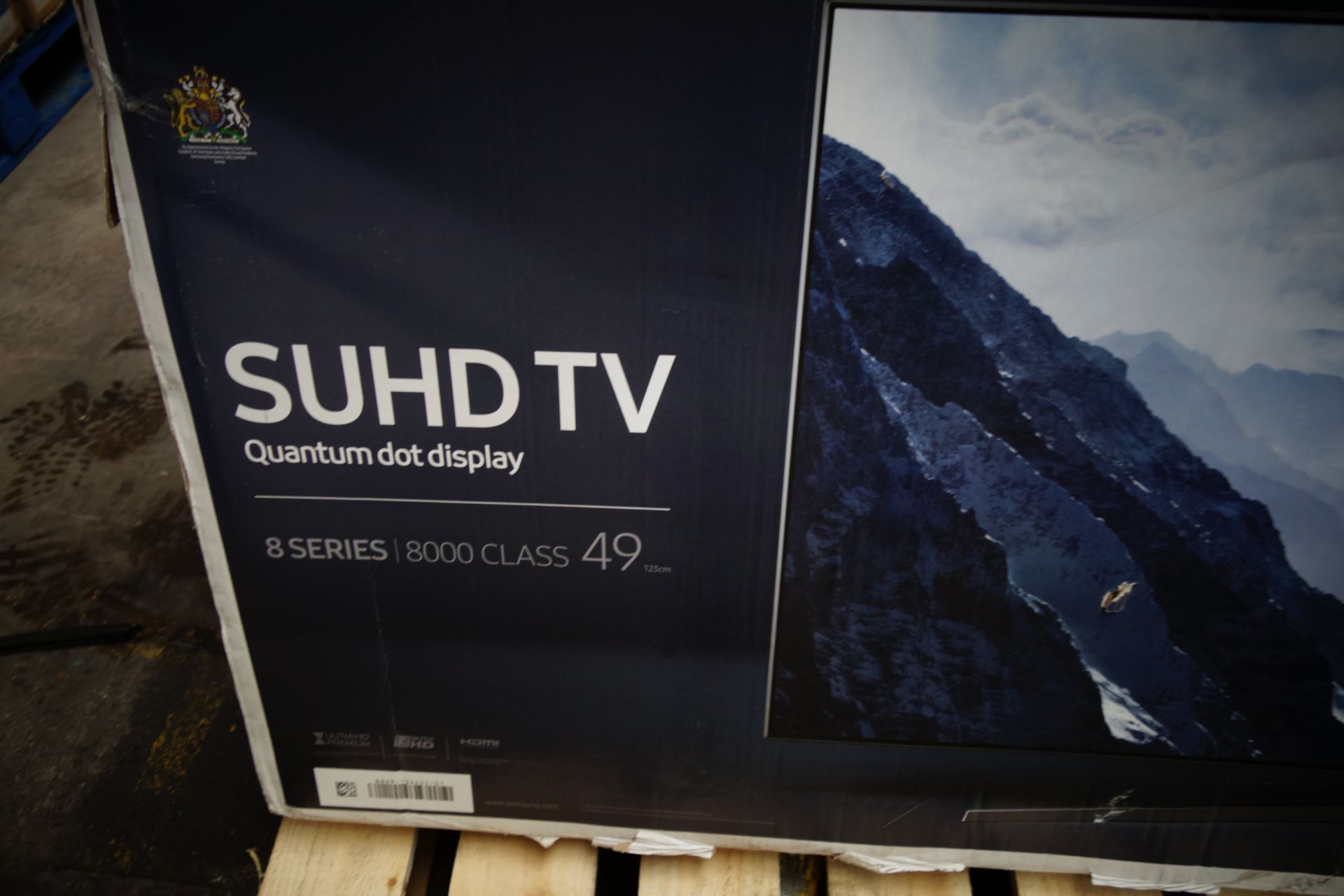 (T39) SAMSUNG UE49KS8000 Smart 4k Ultra HD HDR 49" LED TV. RRP £1,149. Quantum Dot Colour Expressing - Image 2 of 5