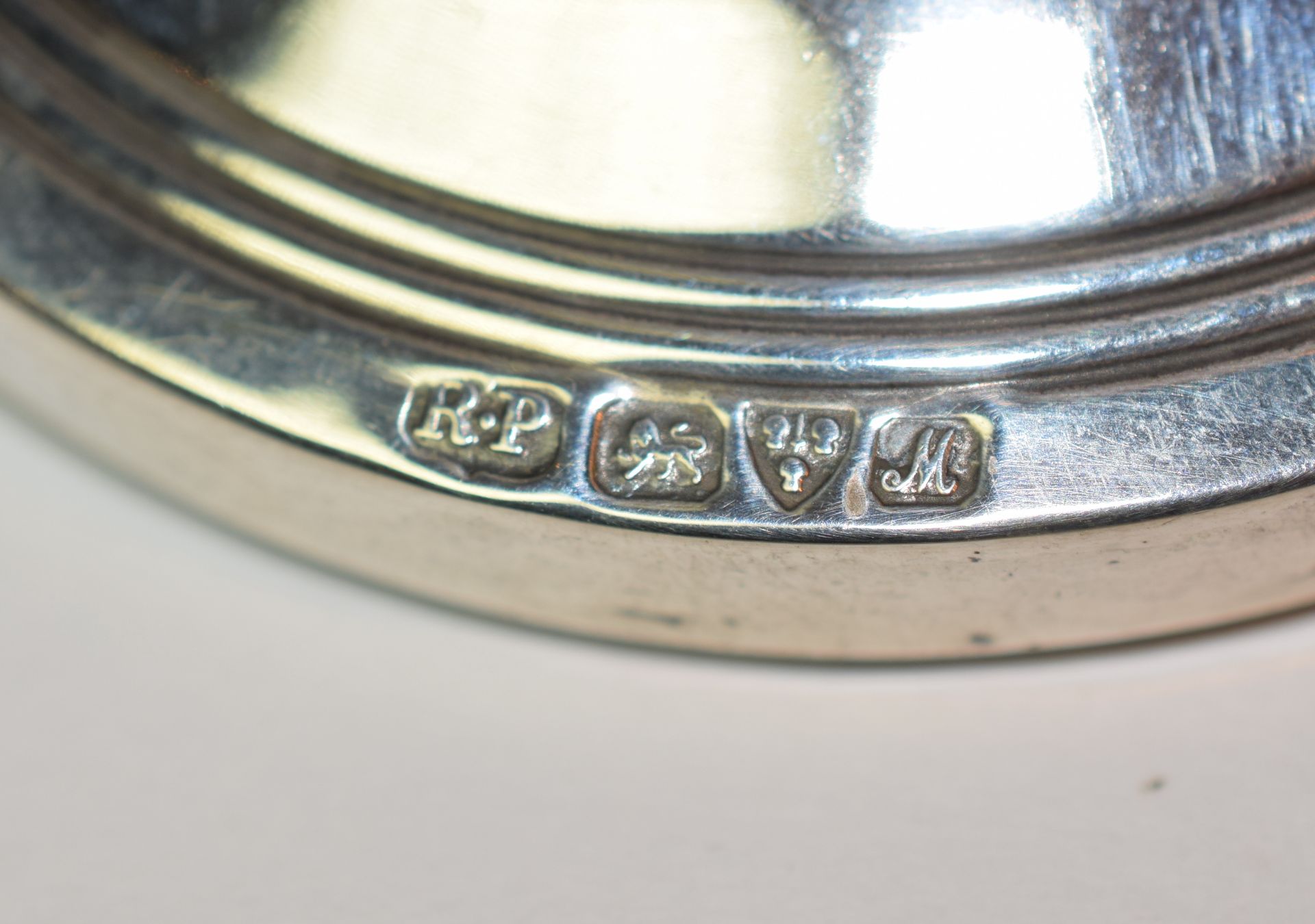 Chester Silver Inkwell With Glass Liner And Silver Plate - Image 7 of 7