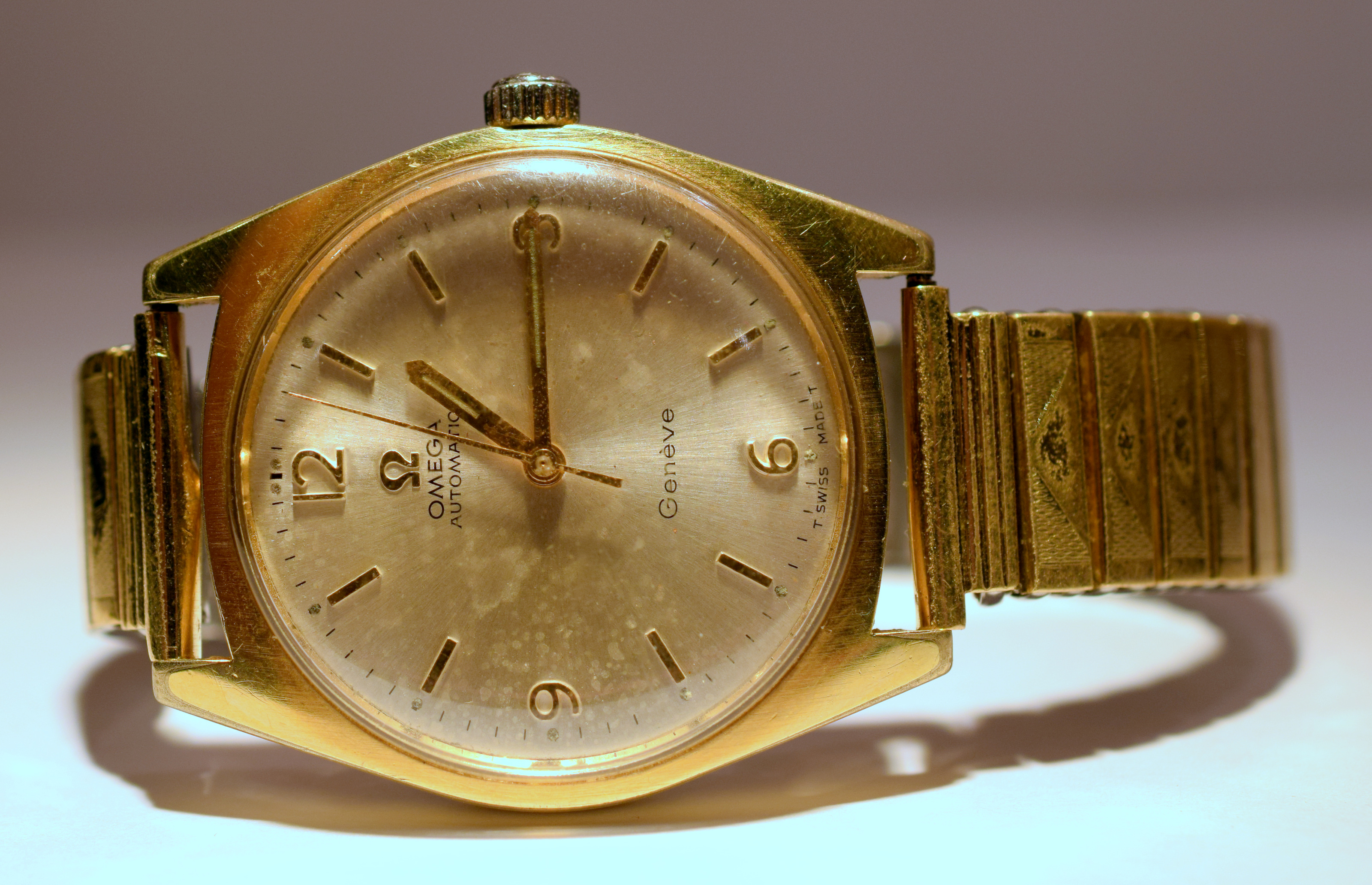 Gold Plated Omega Geneve Automatic on expanding bracelet - Bild 2 aus 3