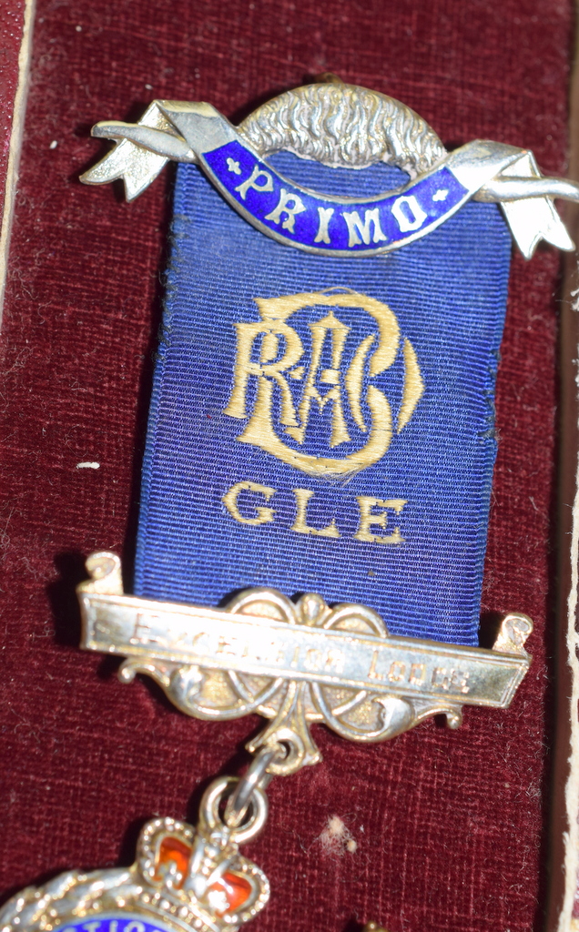 R.A.O.B. GLE Blue Ribboned Medal - Image 3 of 4