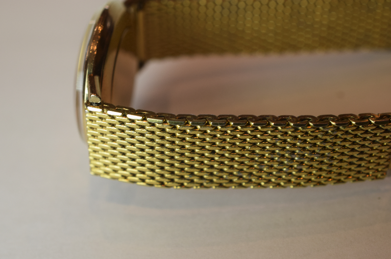 9ct Gold Omega Manual Wind On Mesh Bracelet Complete With Box - Bild 6 aus 9