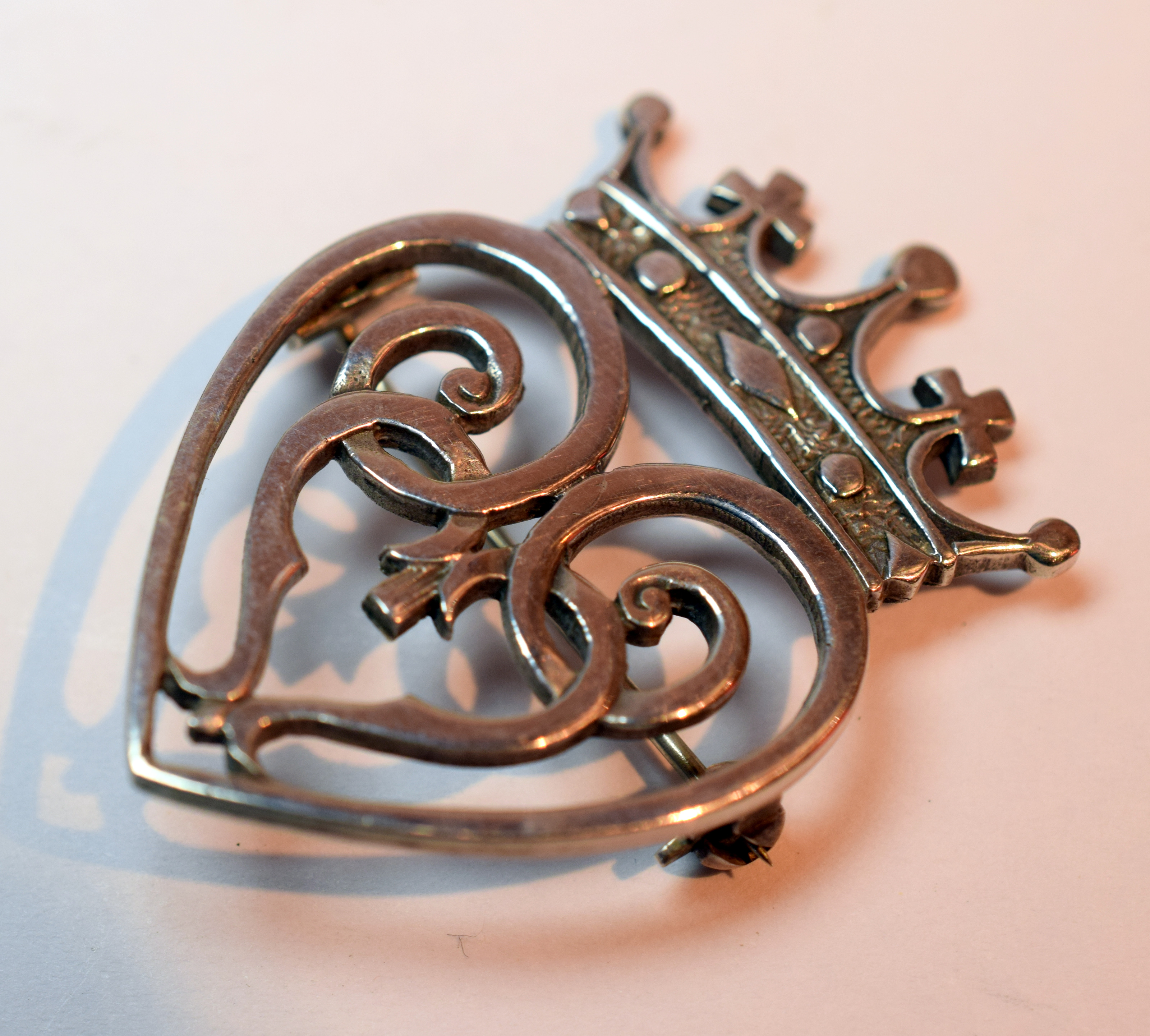 Scottish Silver Brooch Of Two Interlinking Hearts