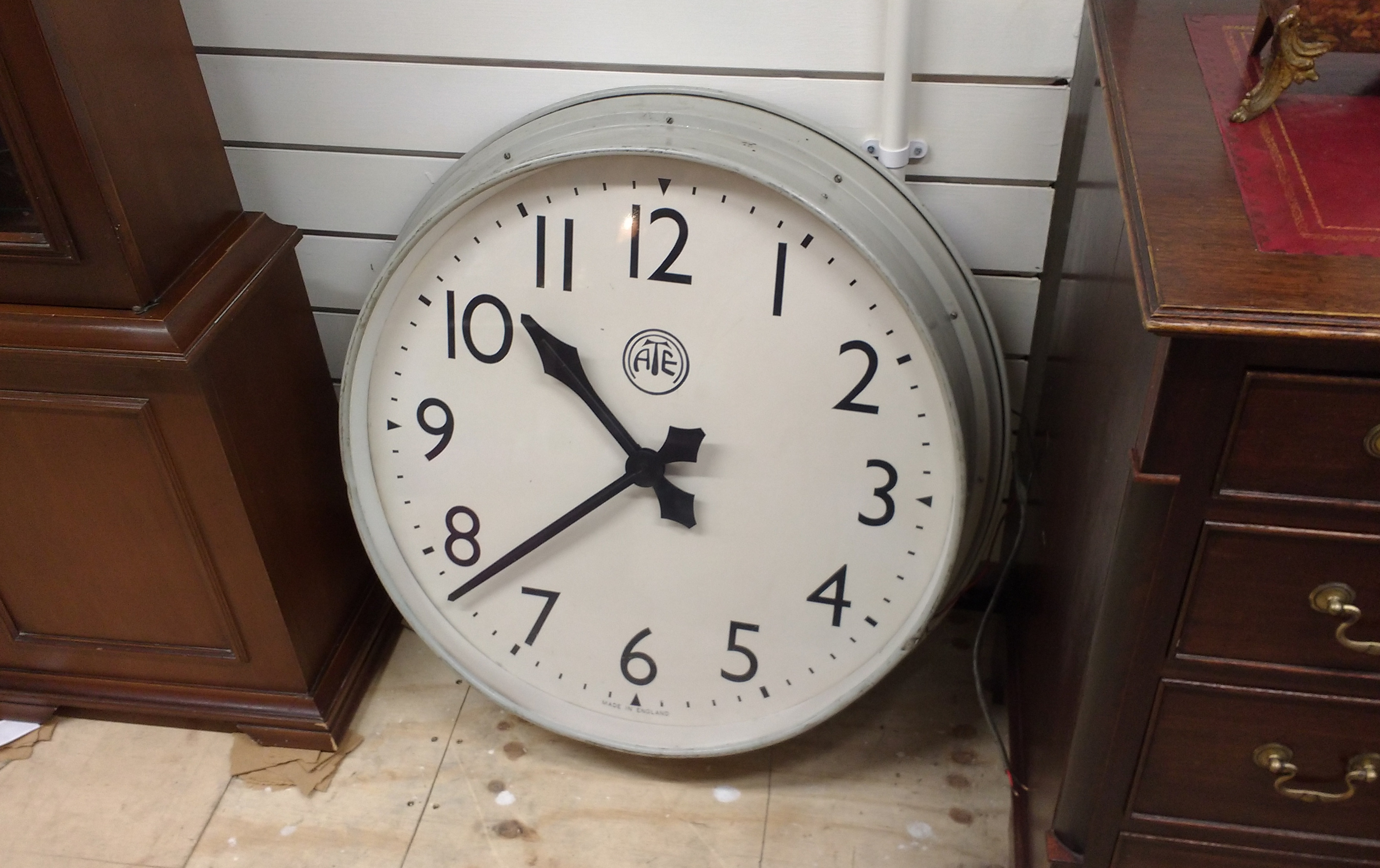 Very Large Industrial Electric Clock.