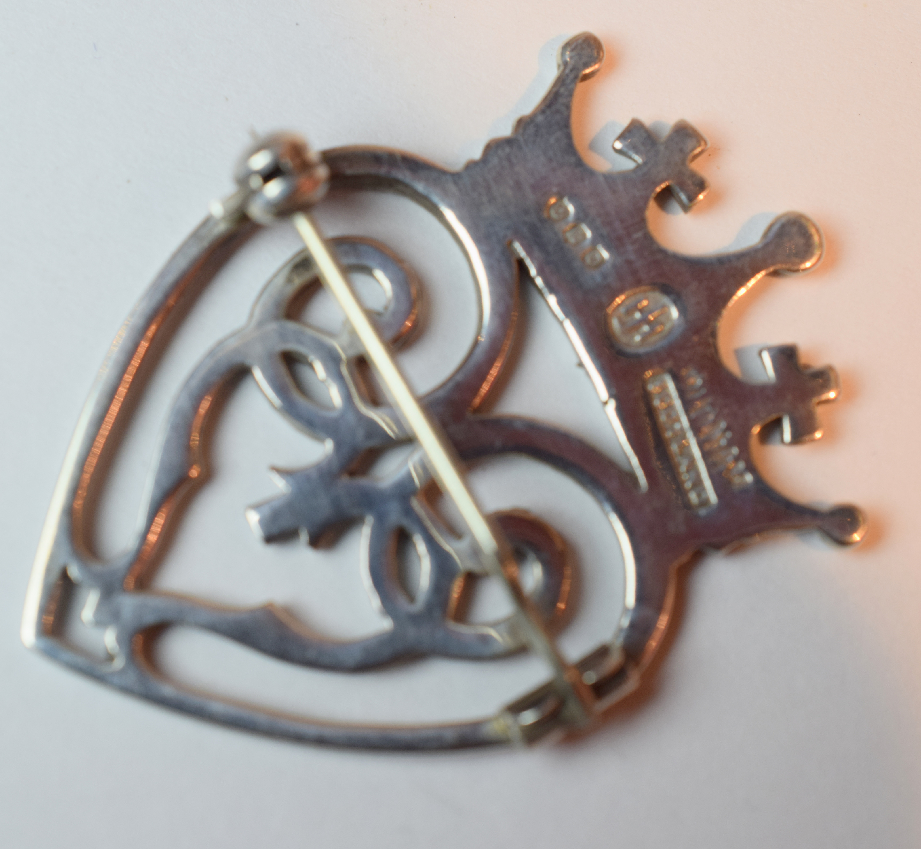 Scottish Silver Brooch Of Two Interlinking Hearts - Image 4 of 4
