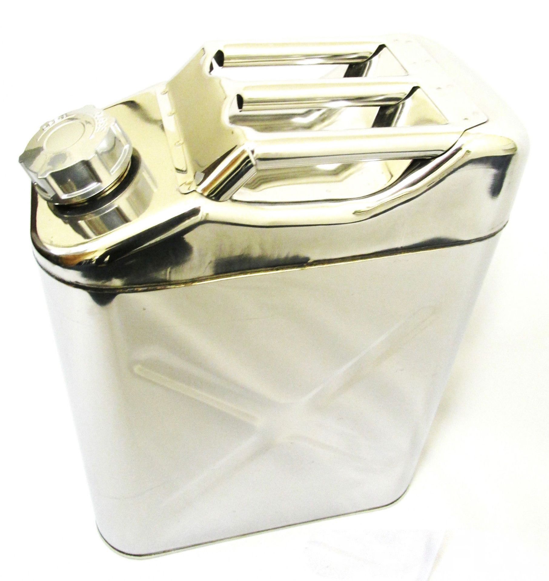 20 Litre STAINLESS STEEL JERRY CAN - QTY: 1 Size: 340mm x 165mm x 455mm with plastic integral spout