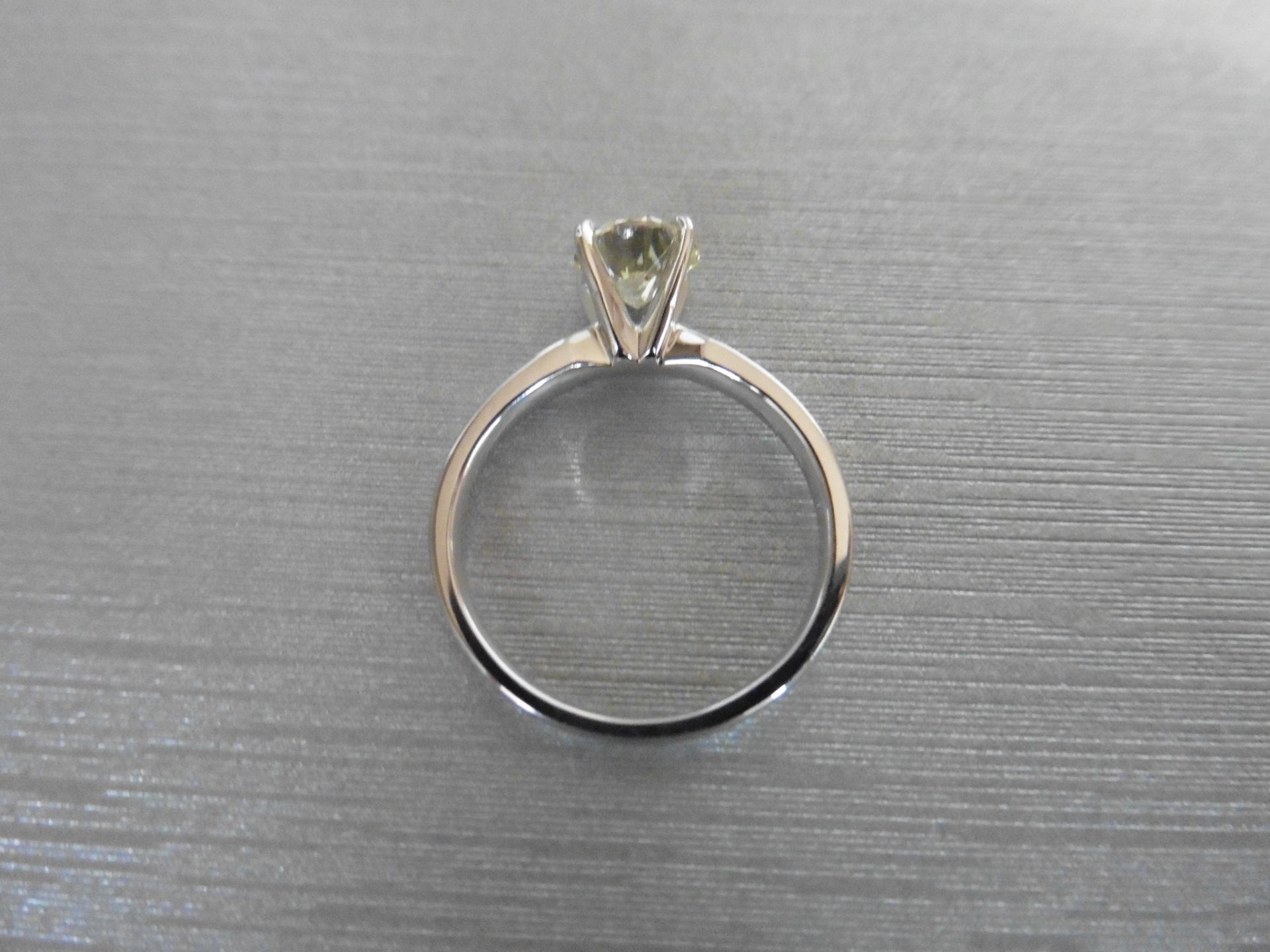 1.03ct Diamond solitaire ring with a brilliant cut diamond, J colour and Si1 clarity. Set in - Image 3 of 4