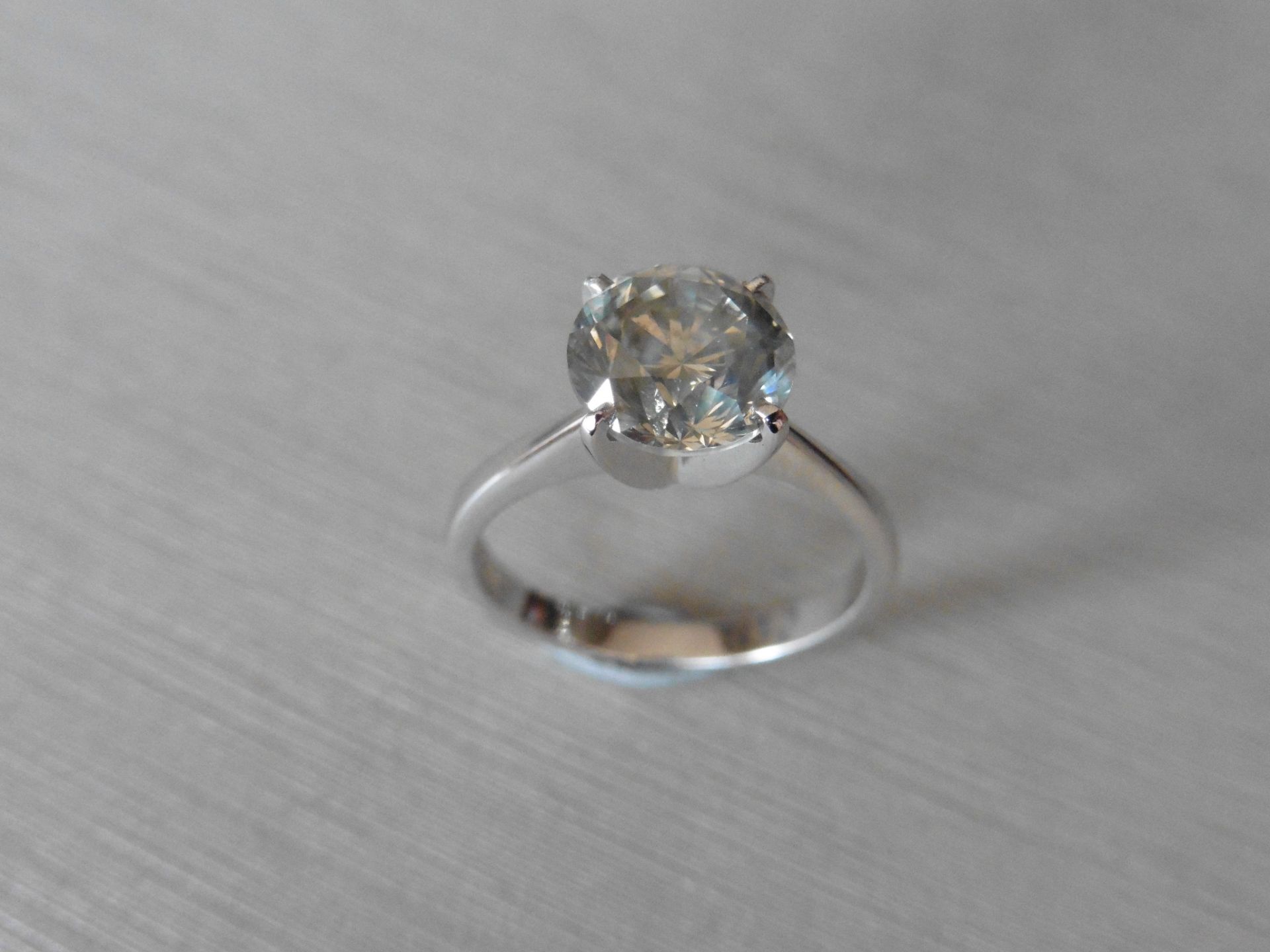 2.52ct diamond solitaire ring with a single brilliant cut diamond. L colour and si1 clarity. Set - Image 5 of 5