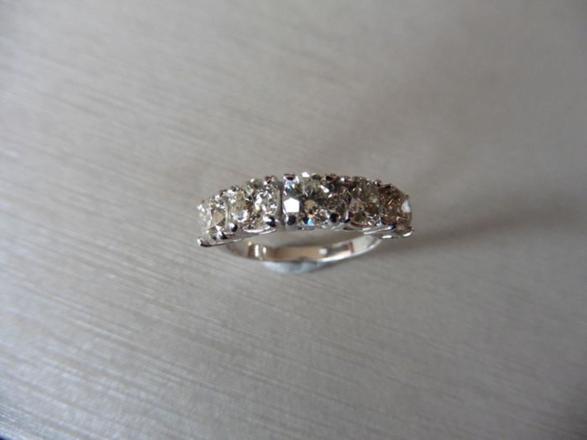 2.50ct Diamond 5 stone ring set with 5 brilliant cut diamonds, I/J colour, i1 clarity. Four claw - Image 3 of 3