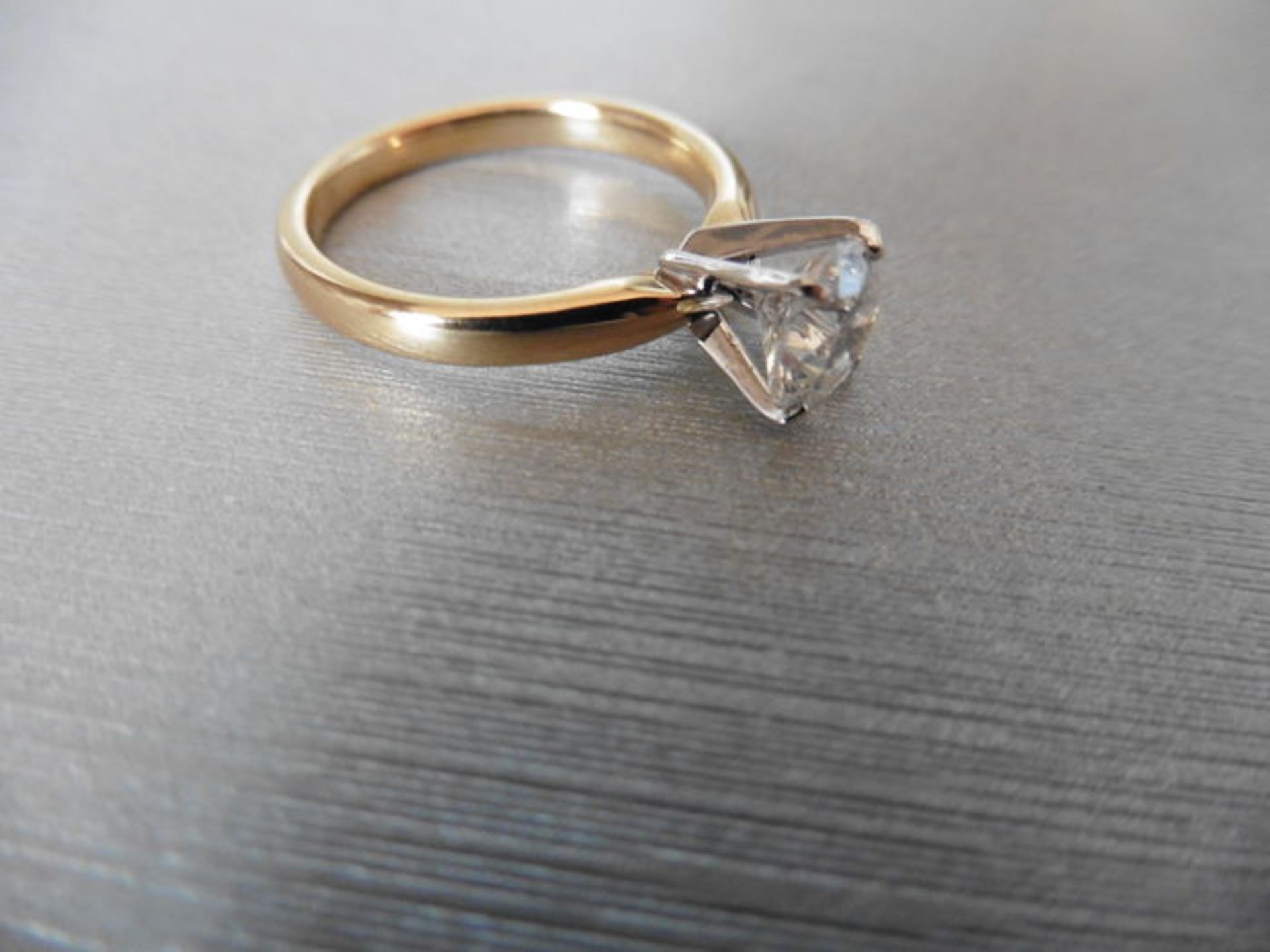 0.91ct Diamond solitaire ring with a brilliant cut diamond, H/I colour and Si1 clarity. Set in - Image 2 of 4