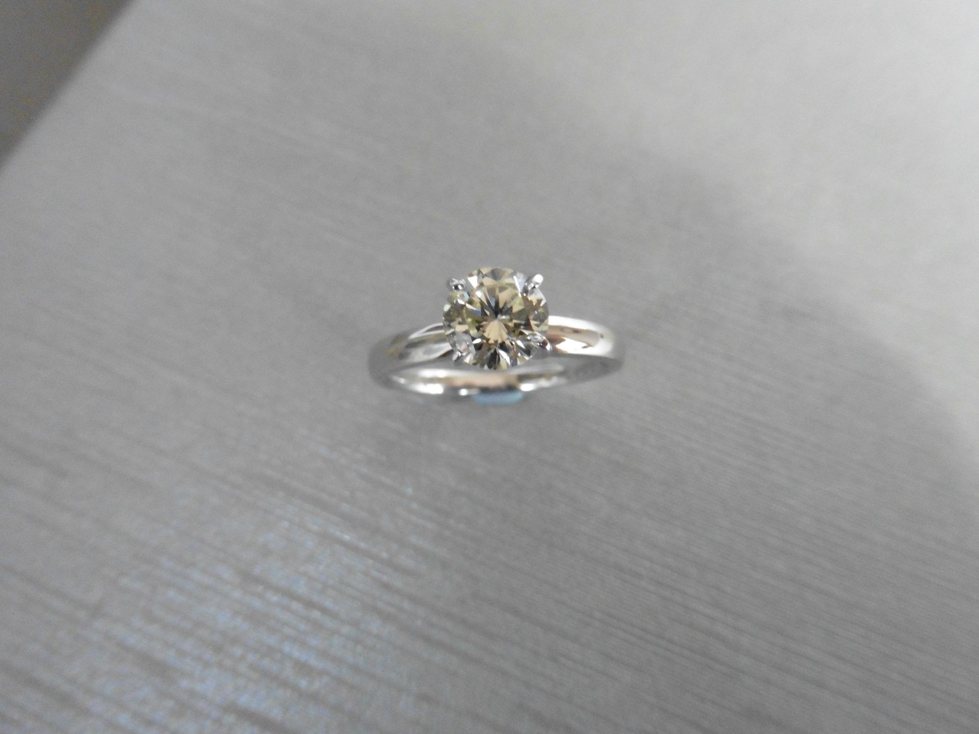 1.03ct Diamond solitaire ring with a brilliant cut diamond, J colour and Si1 clarity. Set in - Image 4 of 4