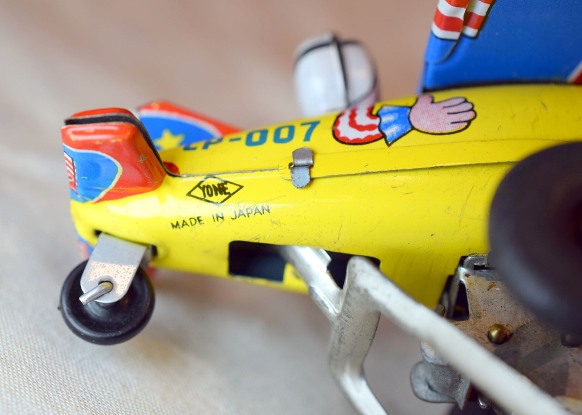 1960's Tinplate Circus Plane by Yone Japan - Image 4 of 4