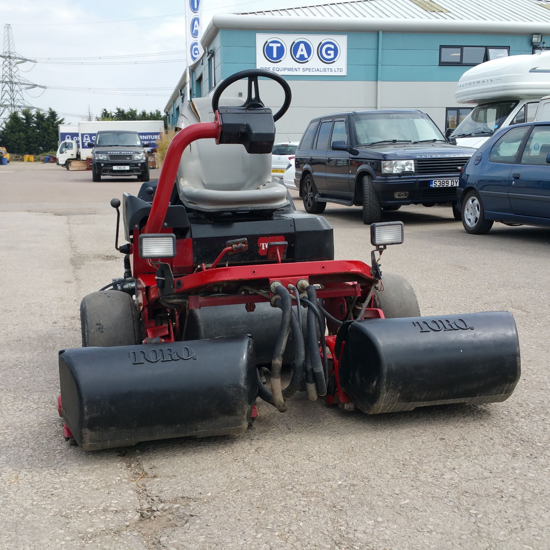 Toro 3300D mower - Image 2 of 5