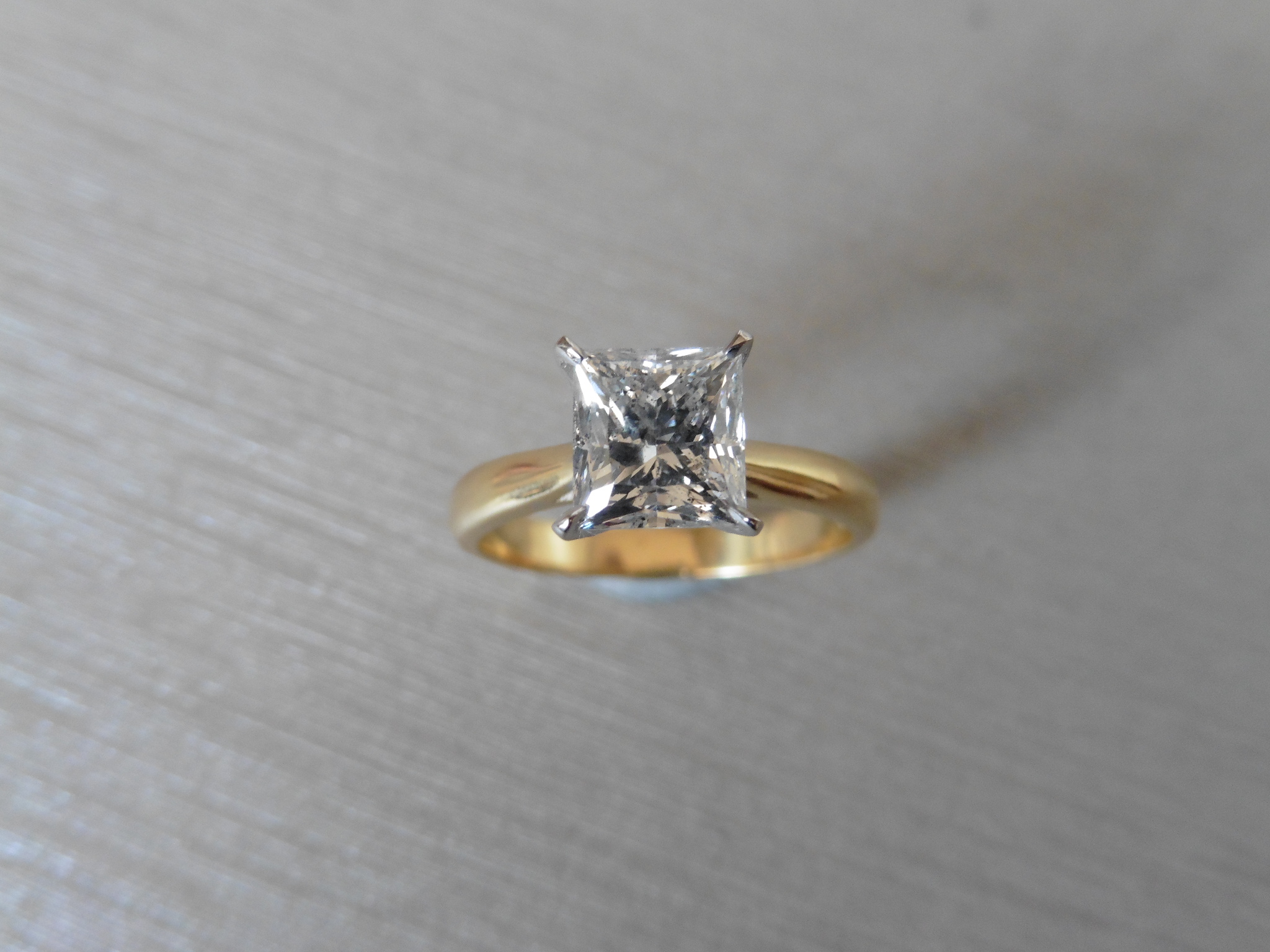 1.63ct single princess cut diamond. G colour and si3 clarity. Set in 18ct gold ring size M. WGI - Image 4 of 5