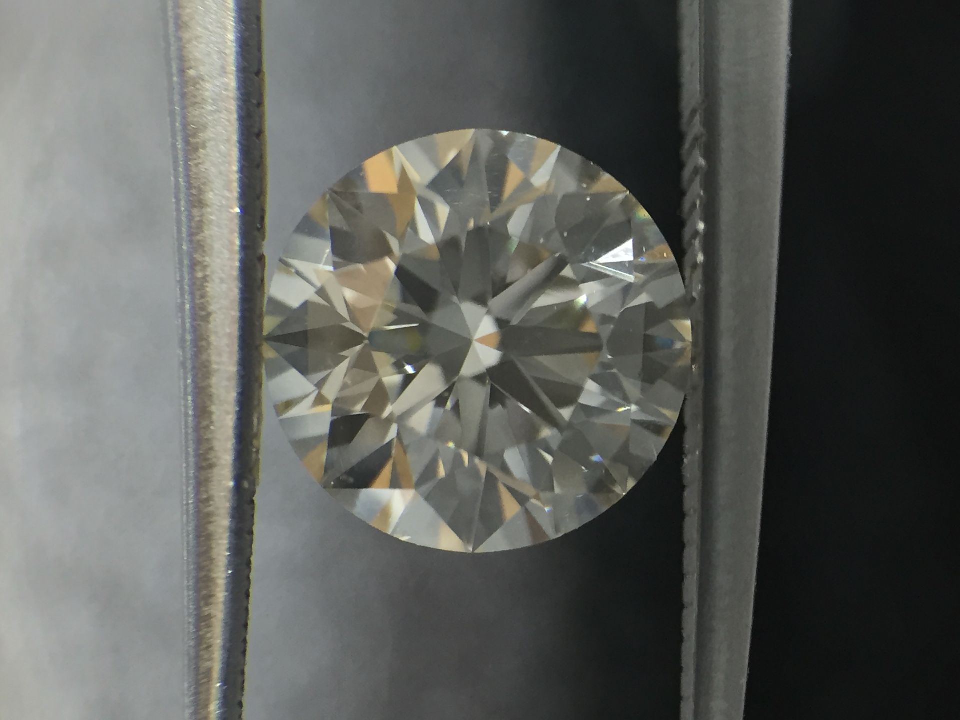 1.04ct brilliant cut diamond. G colour, si2 clarity. No certification. Valued at £9980For more