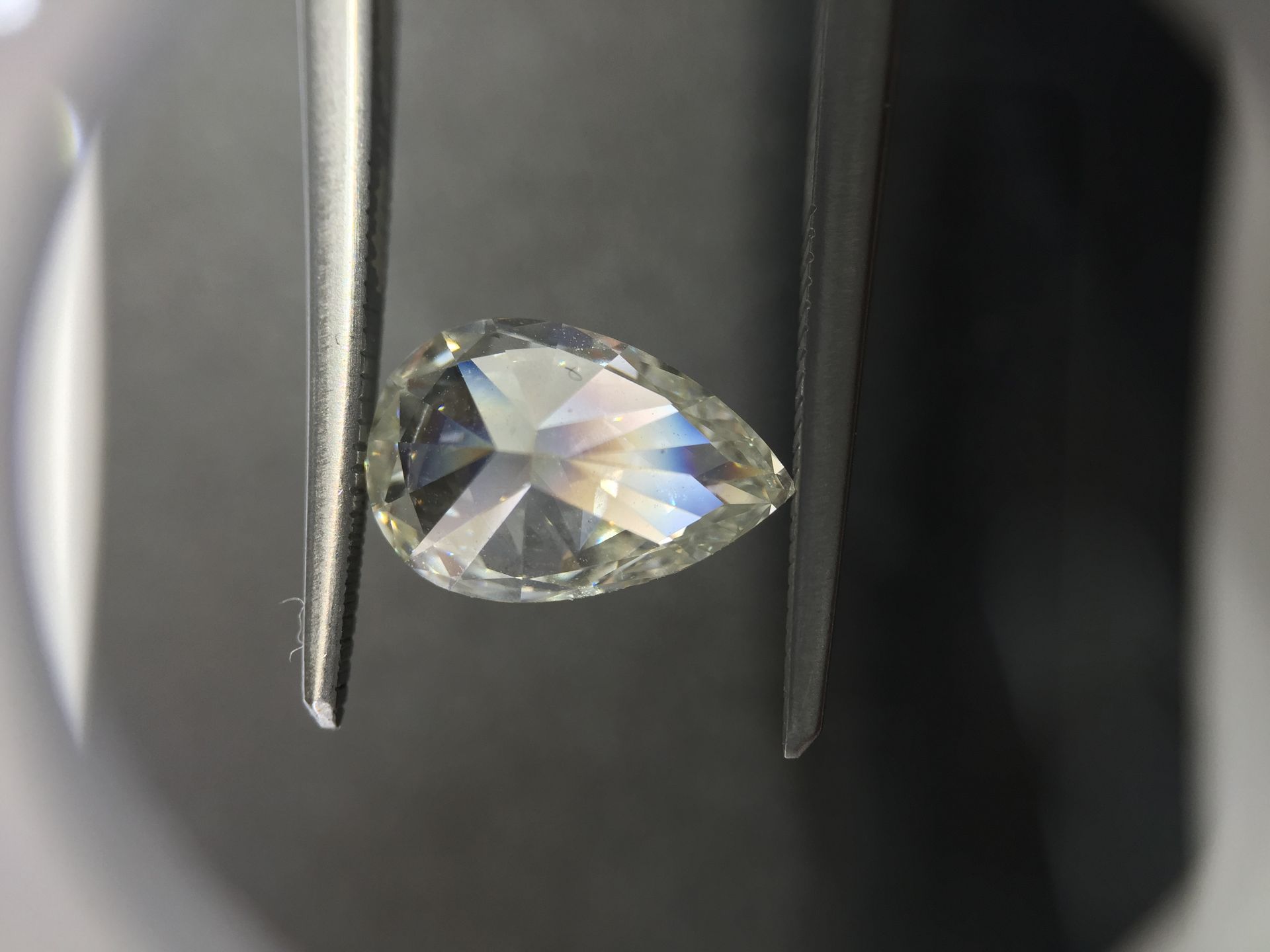 1.47ct pear cut diamond. K colour, VS2 clarity. No certification .Valued at £9120For more - Image 2 of 2