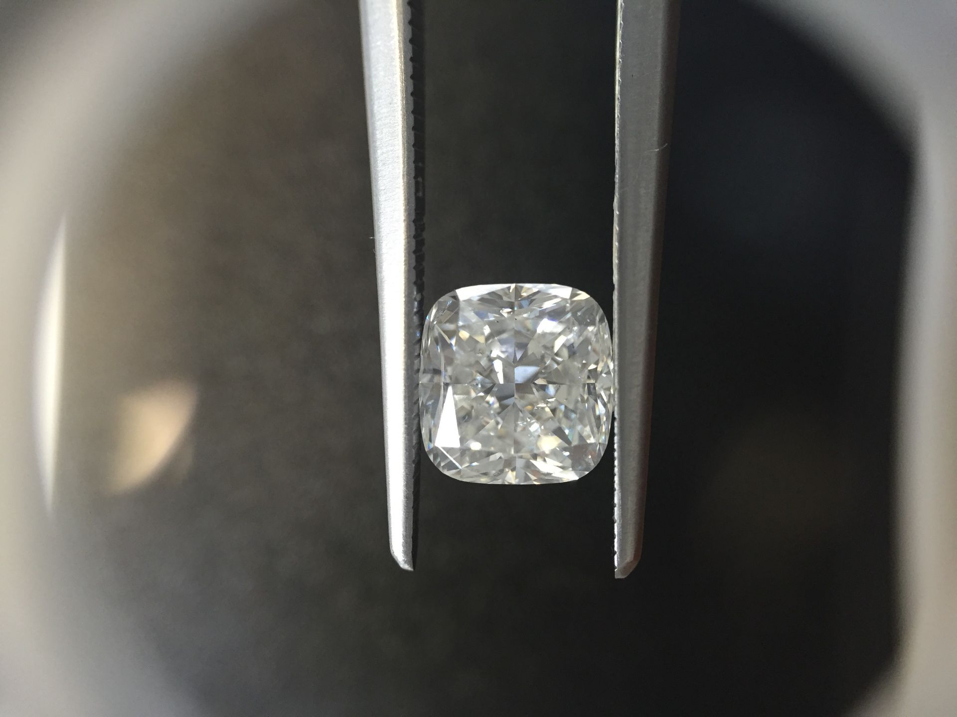 1.80ct cushion cut diamond. G colour, Si2 clarity. No certification. Valued at £21050For more