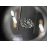 1.01ct oval cut diamond. I colour, VS1 clarity. GIA certification _ 5243030793. 8.65x 5.90 x 2.81mm.