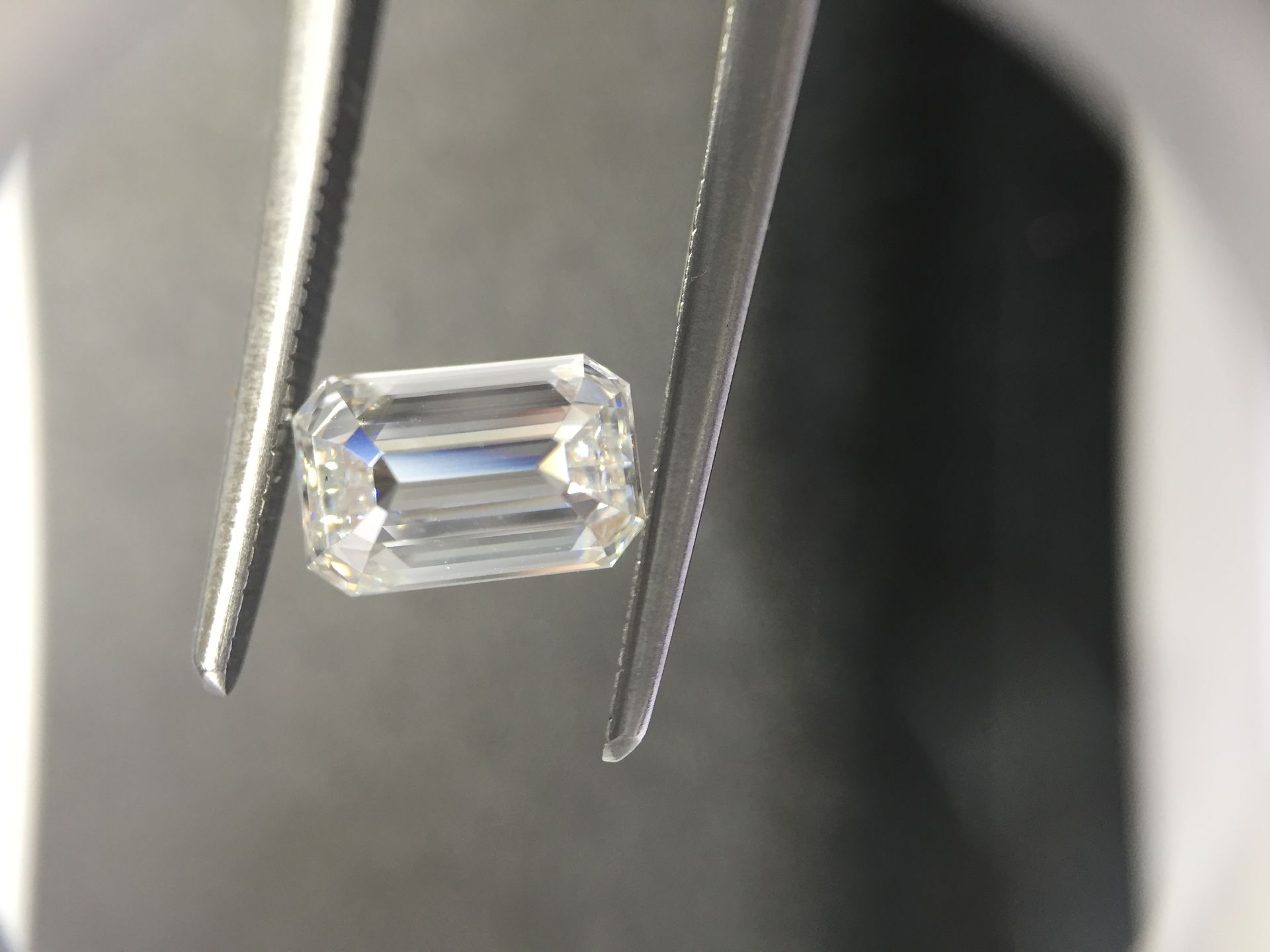 1.00ct brilliant cut diamond. D colour, si2 clarity. GIA certification _ 7231333700. 6.21 x 6.26 x - Image 2 of 2