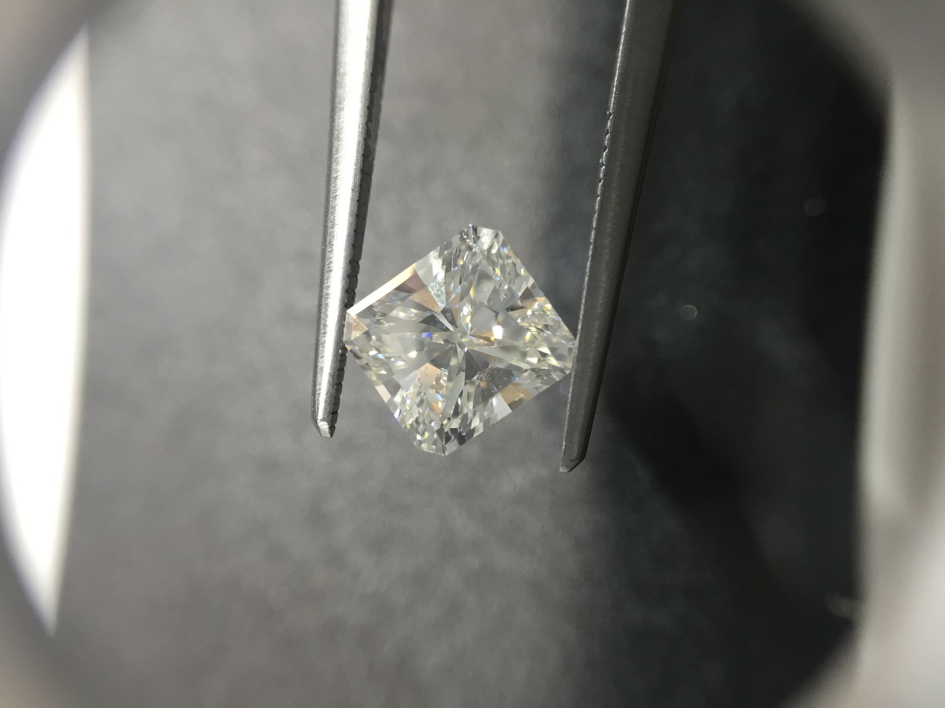 1.31ct radiant cut diamond. G colour, VS2 clarity. GIA certification - 1249472944. 6.61 x 6.08 x 4.