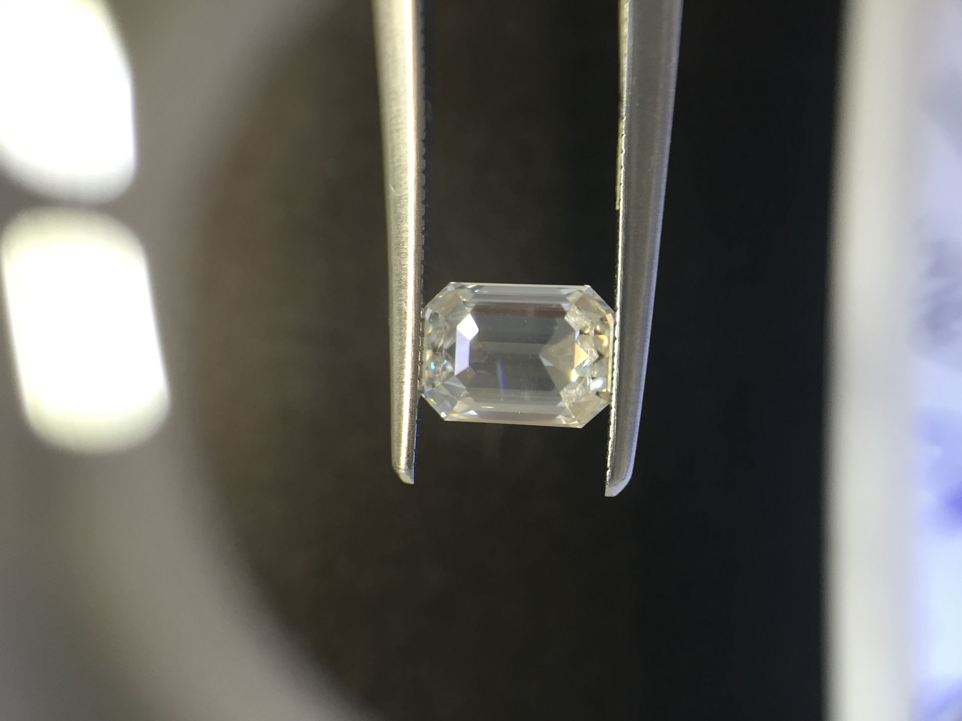 1.00ct brilliant cut diamond. D colour, si2 clarity. GIA certification _ 7231333700. 6.21 x 6.26 x