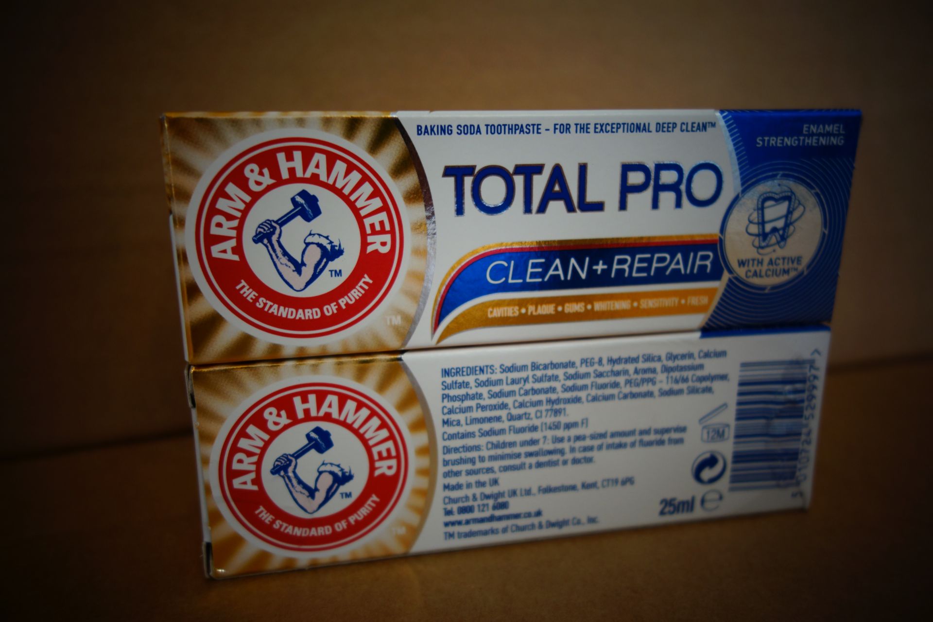 144 x Arm & Hammer Total Pro Clean + Repair Toothpaste 25ml. Suitable for use up to 12 months from - Image 2 of 3