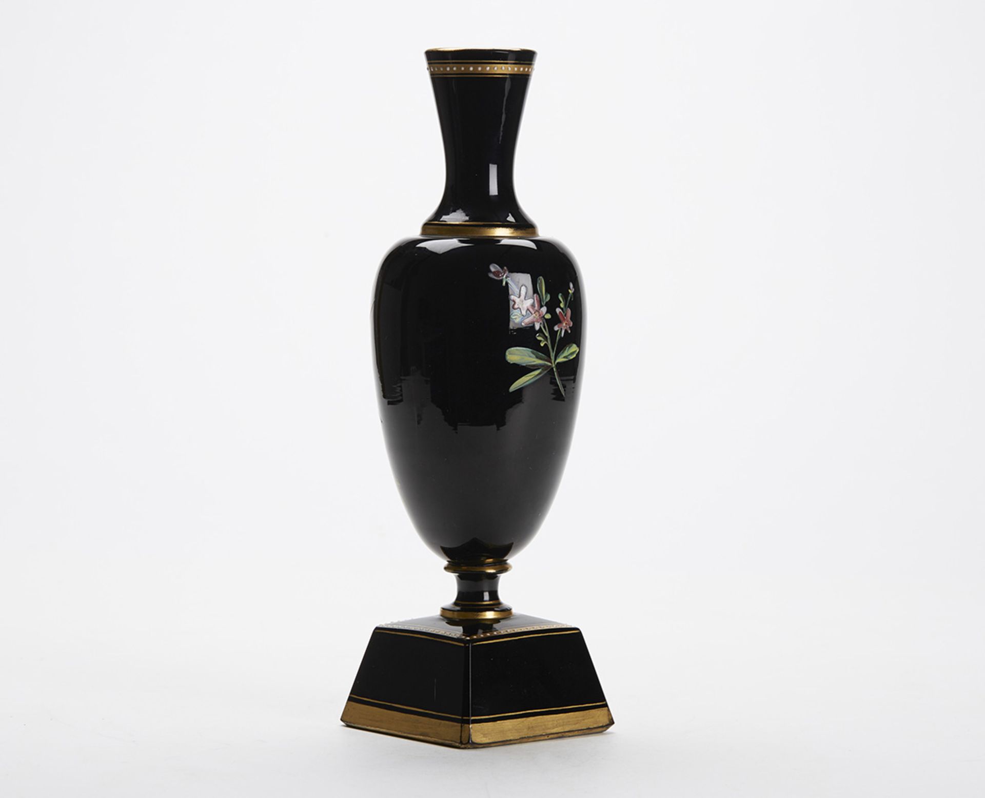 ANTIQUE BLACK GLASS VICTORIAN VASE WITH BIRDS 19TH C. - Image 2 of 9