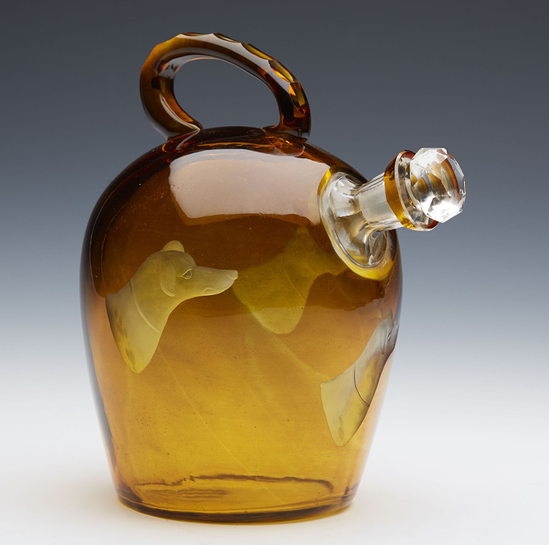 BOHEMIAN ENGRAVED AMBER FLASHED GLASS FLAGON 19/20TH C.