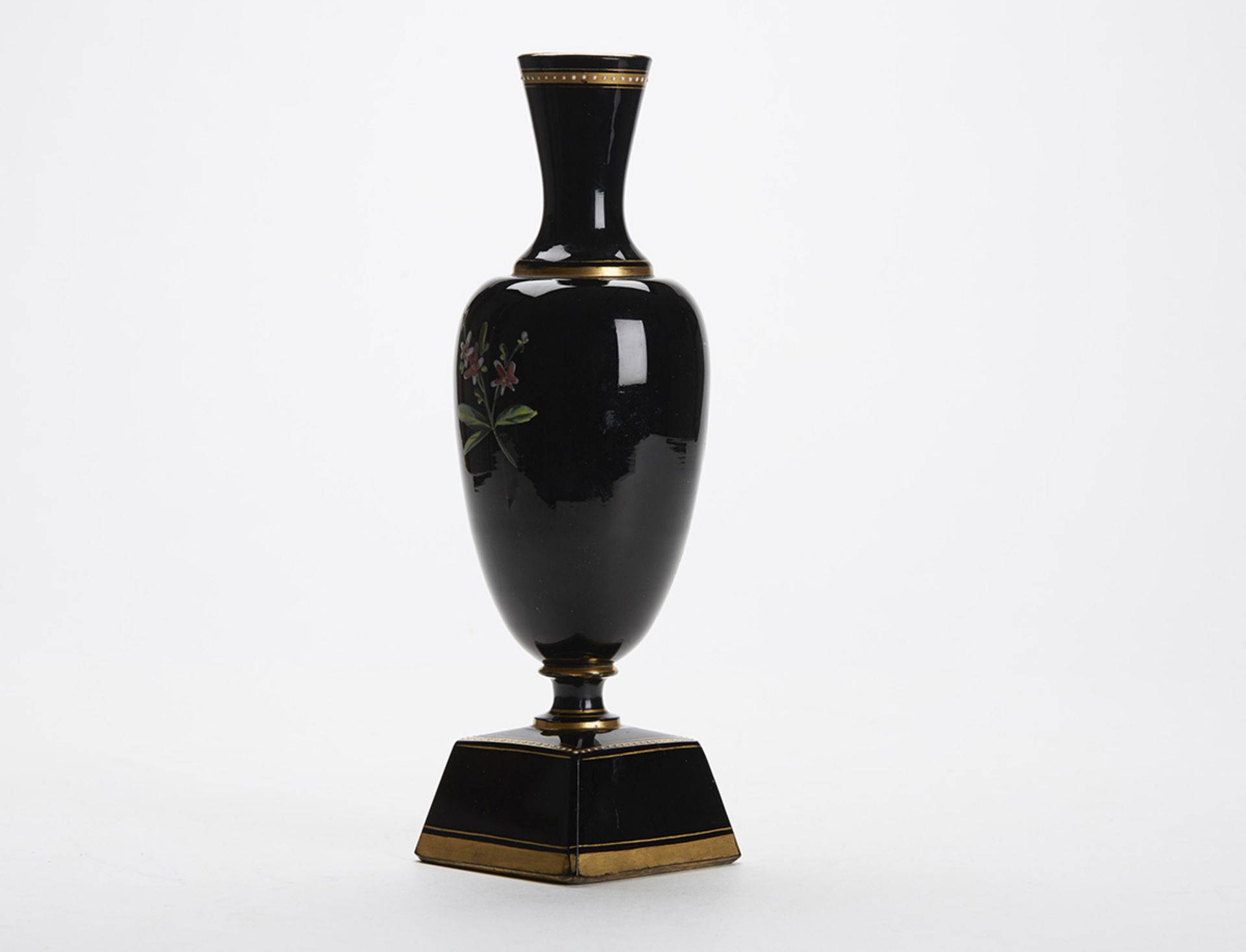 ANTIQUE BLACK GLASS VICTORIAN VASE WITH BIRDS 19TH C. - Image 3 of 9