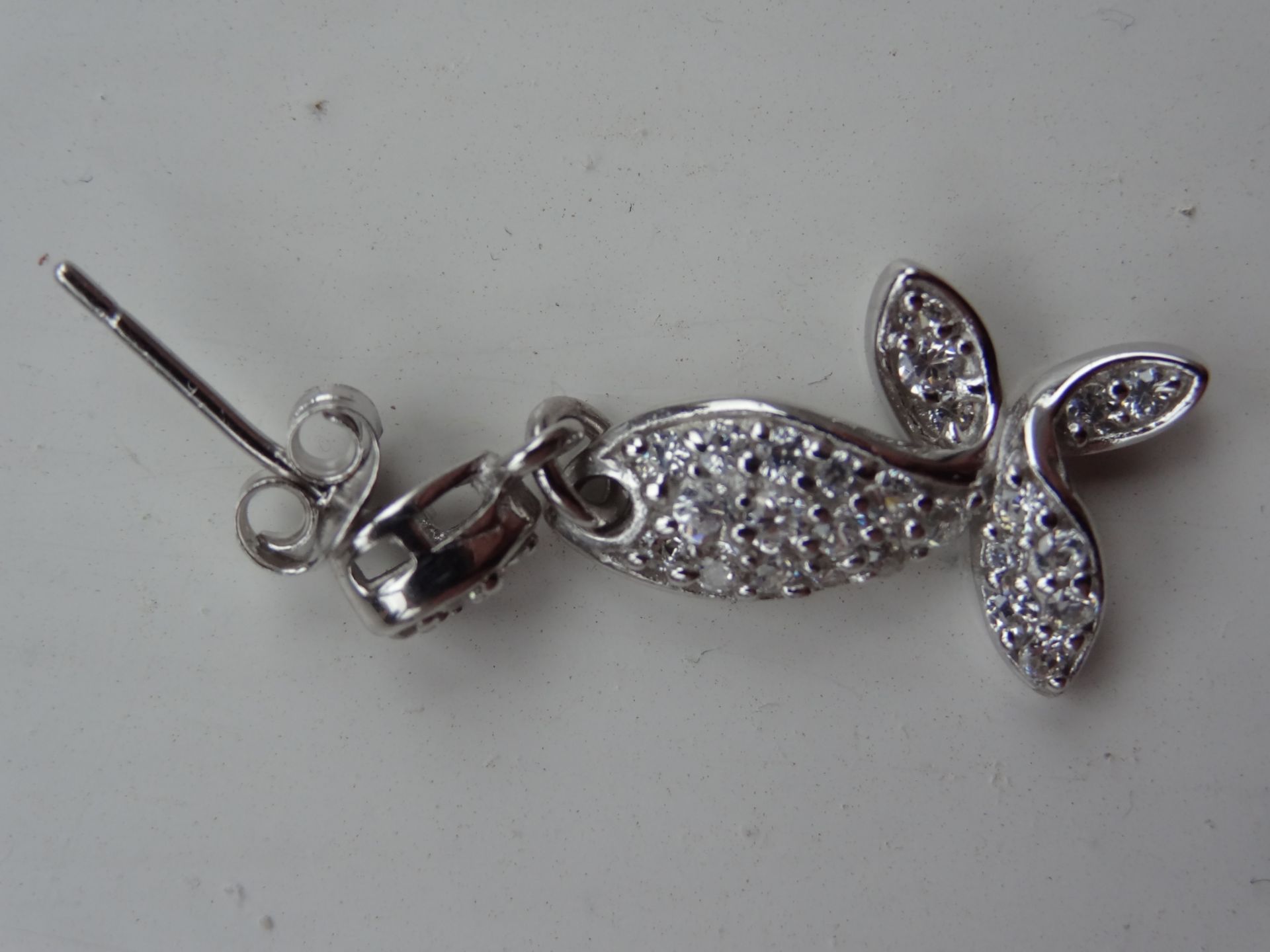 Brand New set of Sterling Silver Earings RRP £80 (PV-VAN) - Image 2 of 3