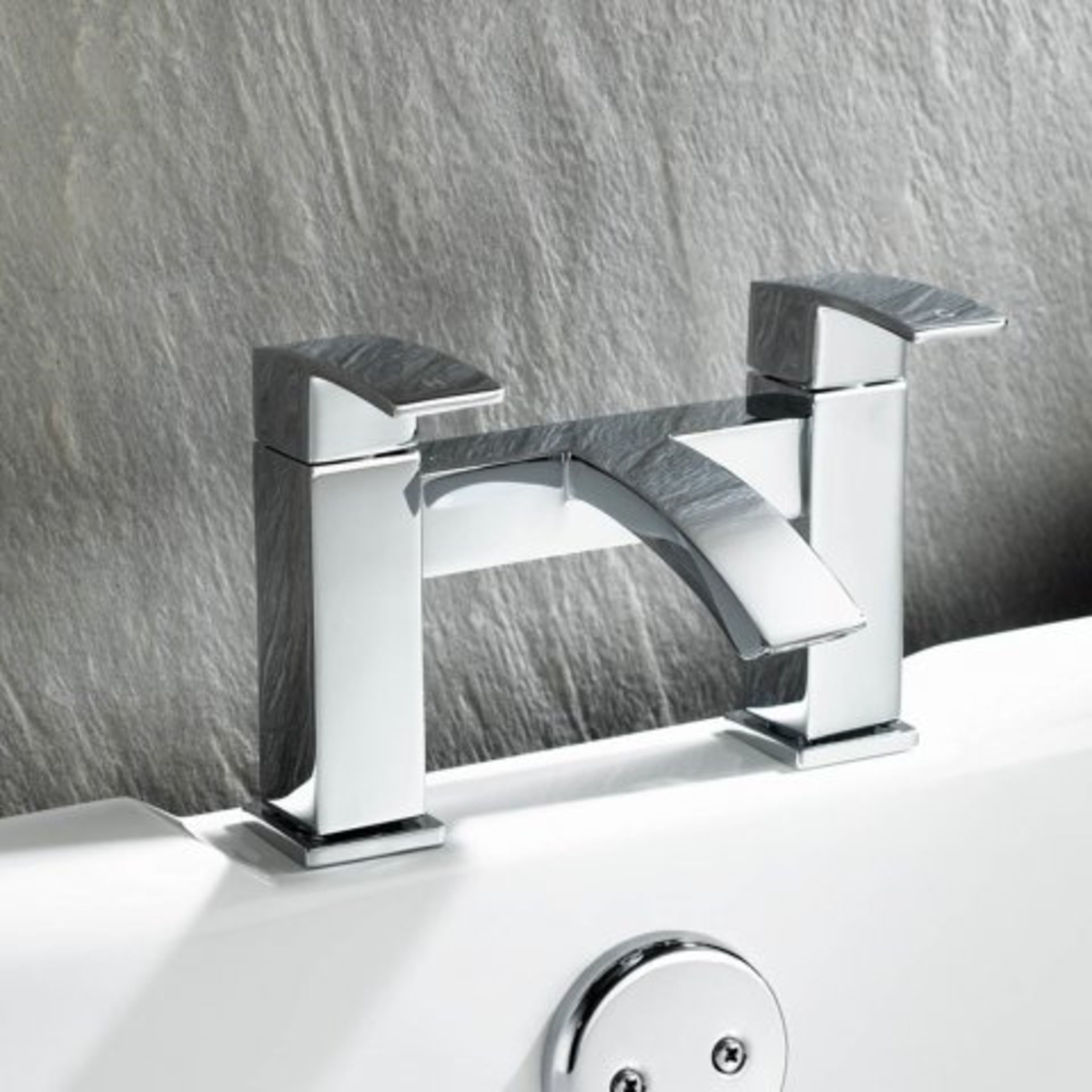 (I318) Keila Bath Mixer Tap. RRP £161.99. Presenting a contemporary design, this solid brass tap has - Image 3 of 3