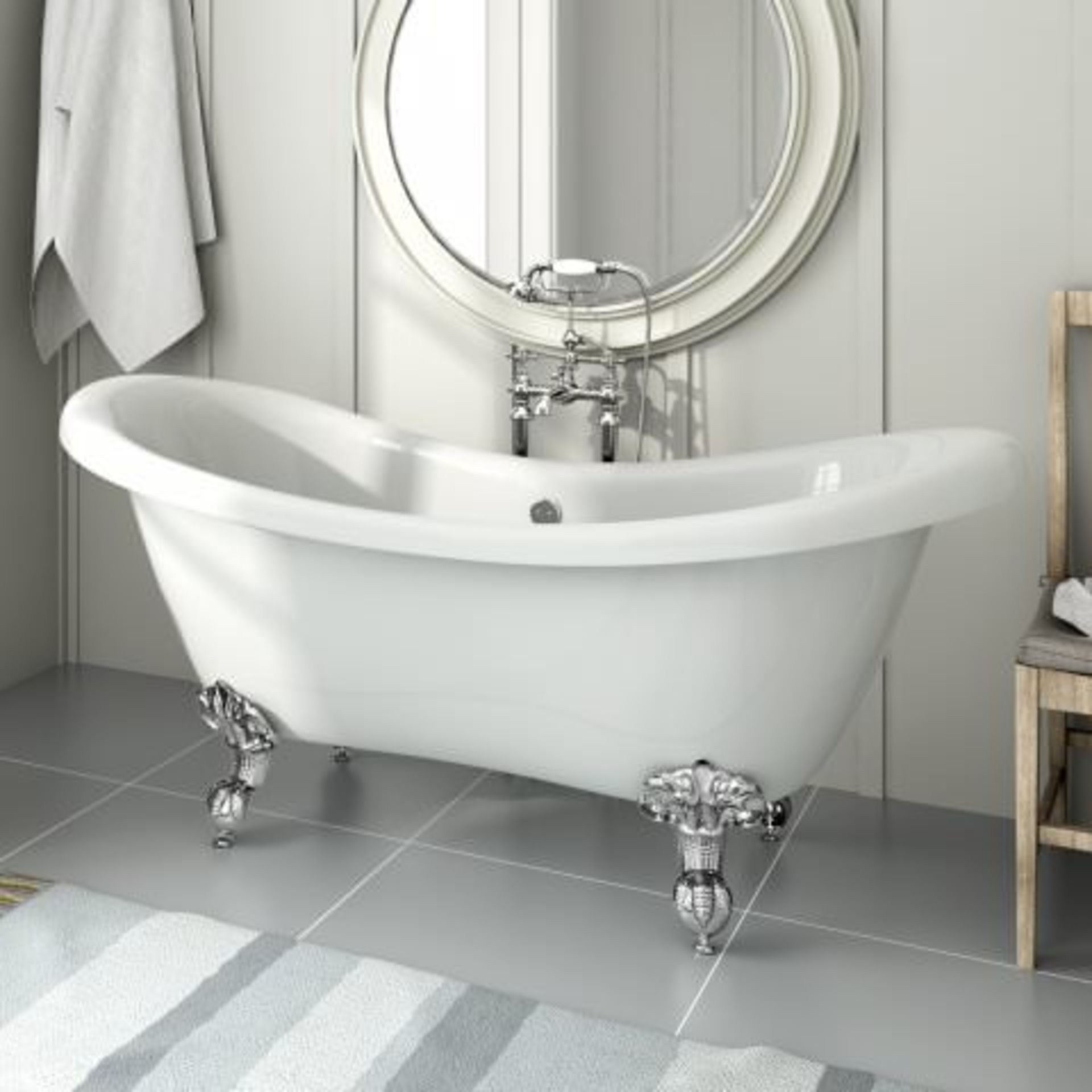 (I15) 1600mm Victoria Traditional Roll Top Double Slipper Bath - Ball Feet - Large. RRP £799.99. - Image 4 of 4