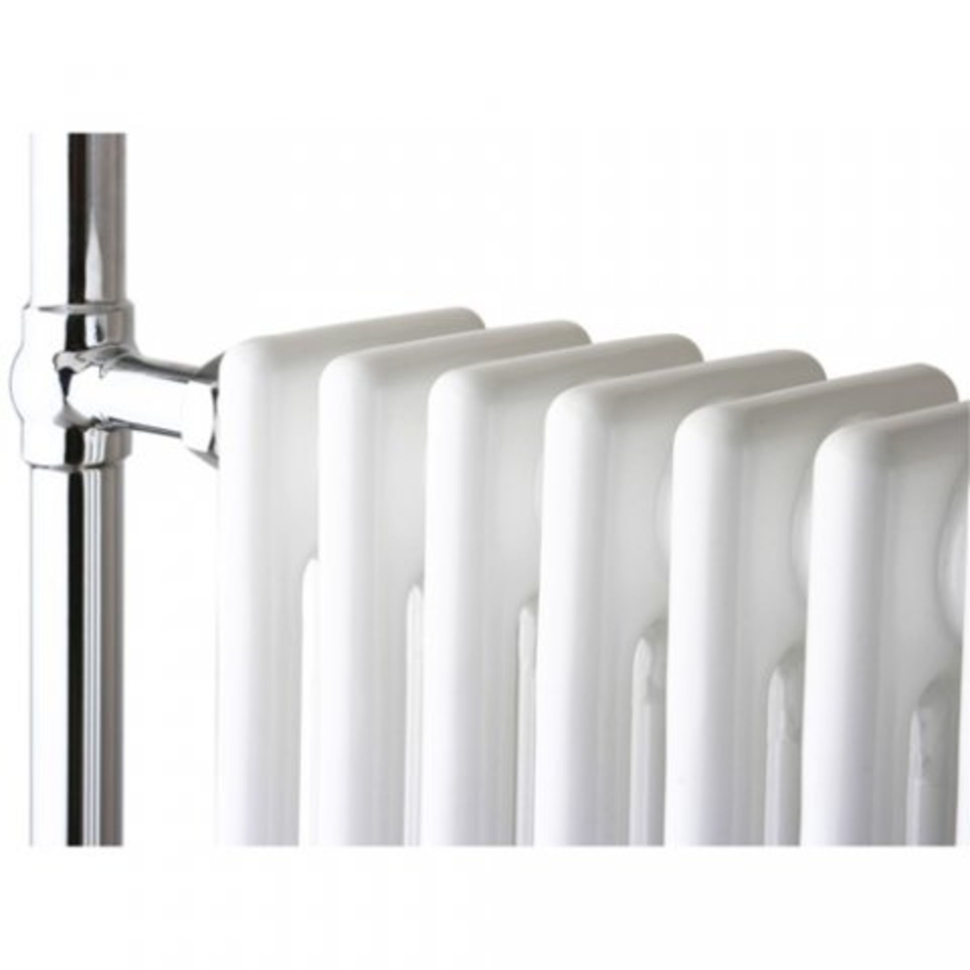 (I36) 952x659mm Large Traditional White Towel Rail Radiator - Victoria Premium. RRP £341.99. Long - Image 5 of 5